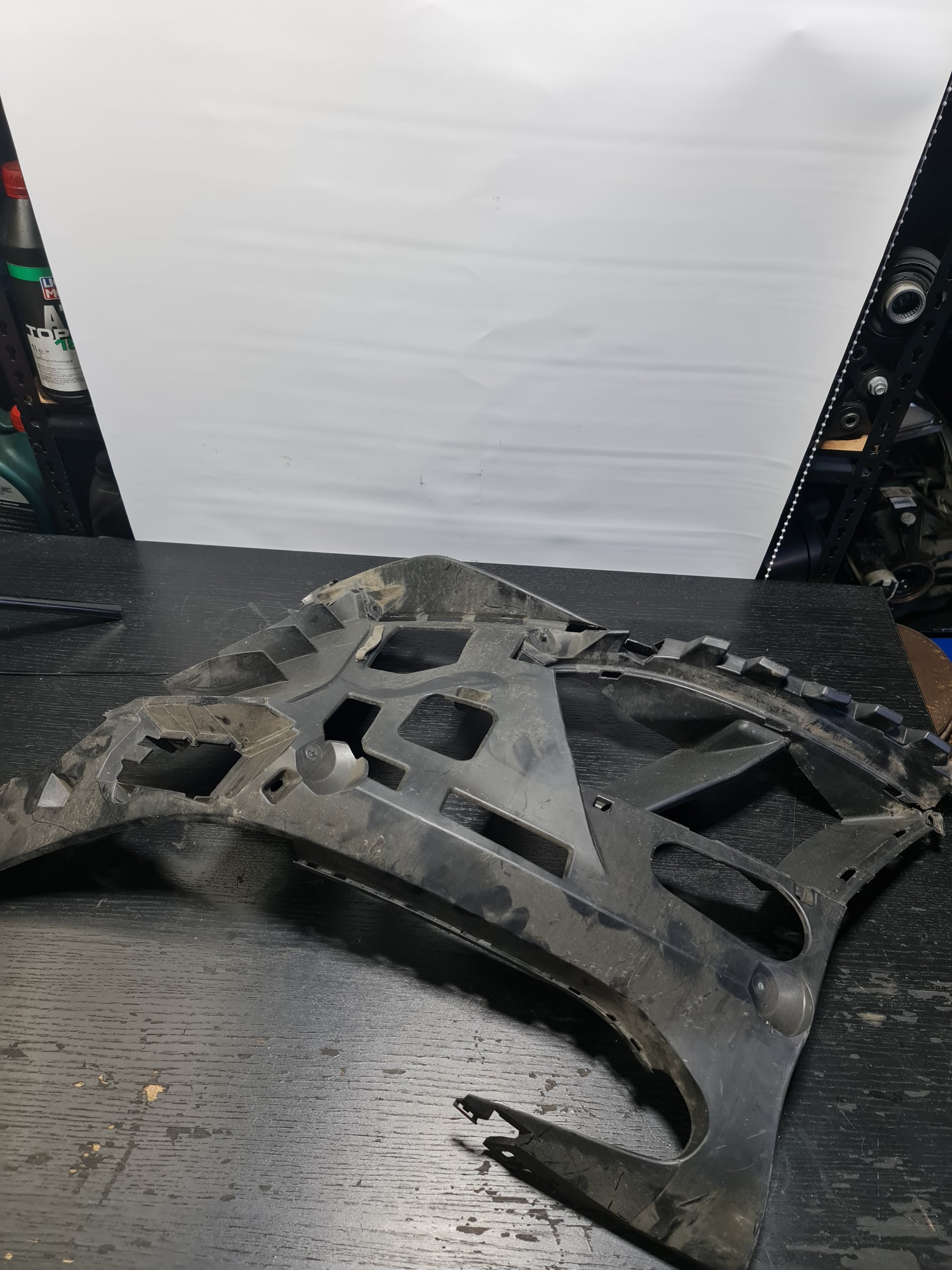 BMW M4 G82 Front Left Bumper Retainer Frame Bracket 51118069415 - MPerformance.parts