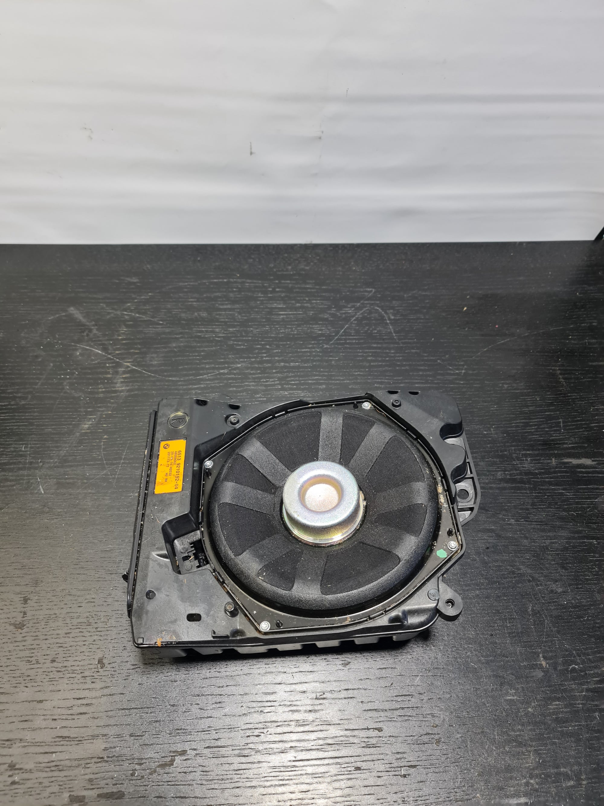 2012-2020 BMW 65-13-9-210-152 BMW 65139210152 Central Bass, Right 9210152 04 - MPerformance.parts