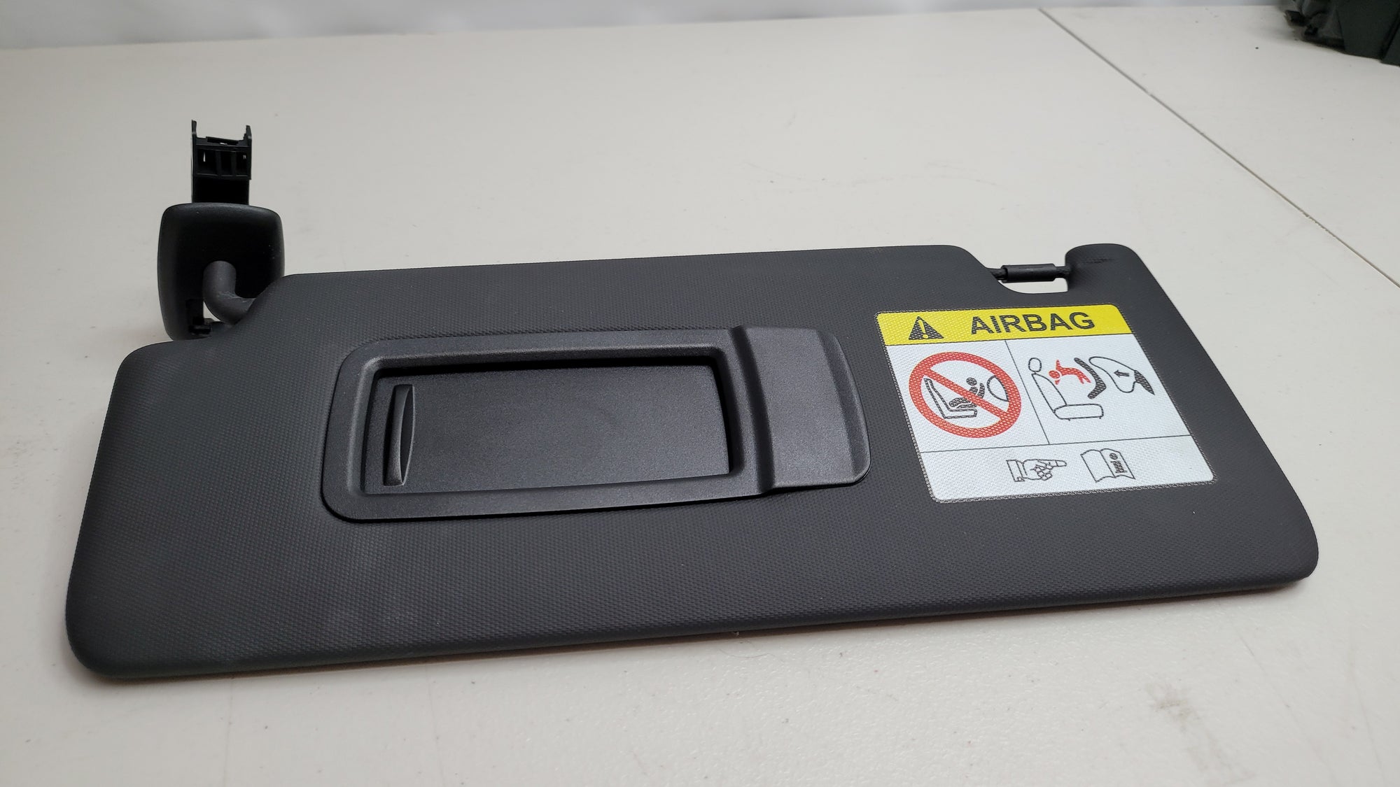 BMW M3 SERIES G80 SUN VISOR LEFT 8092731-06 - MPerformance.parts