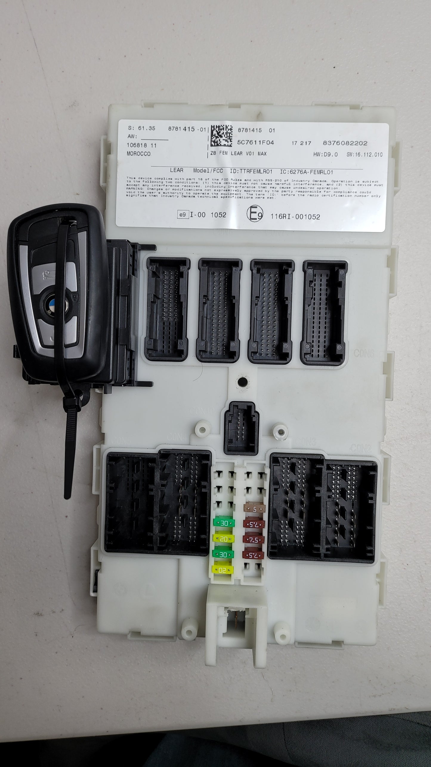 OEM BMW F22 F30 F32 M2 M3 M4 Karosserie-Steuergerät Anschlusskastenmodul FEM +Schlüssel - 8781415