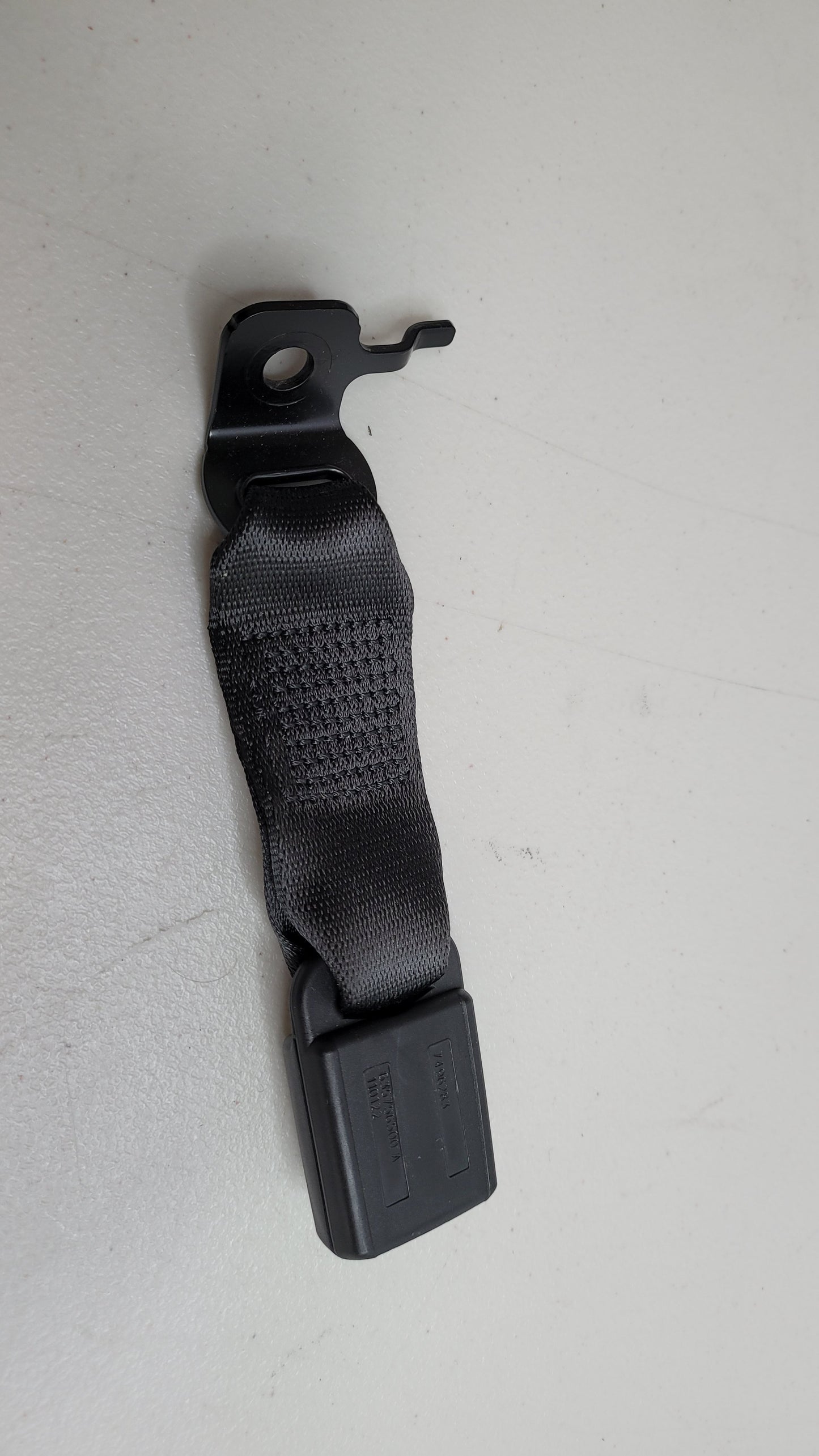 BMW G20 Seat Belt Buckle Rear Left 72117496283