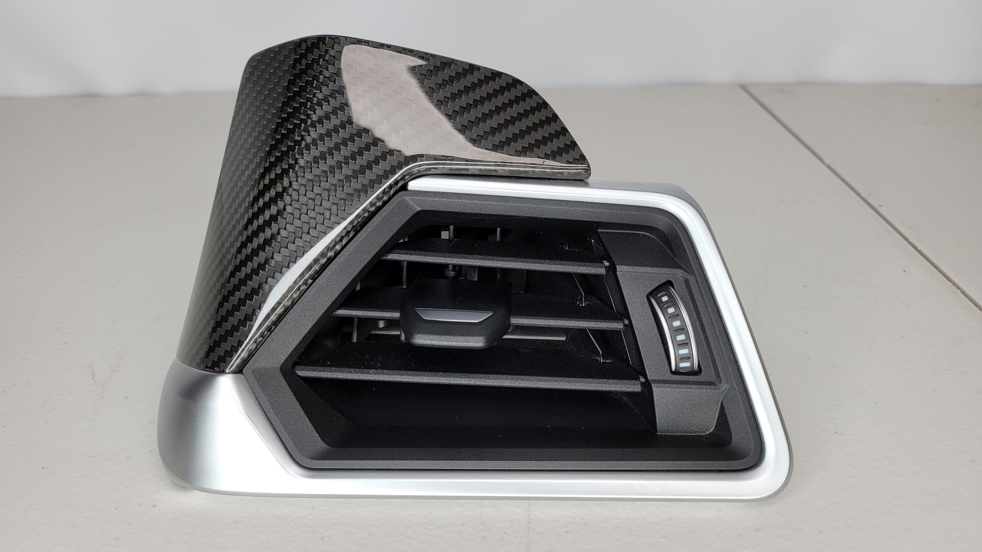 BMW 3 Series G20 G21 Dashboard Right Side Air Vent Grill CARBON 9N962471402 64226848619 - MPerformance.parts