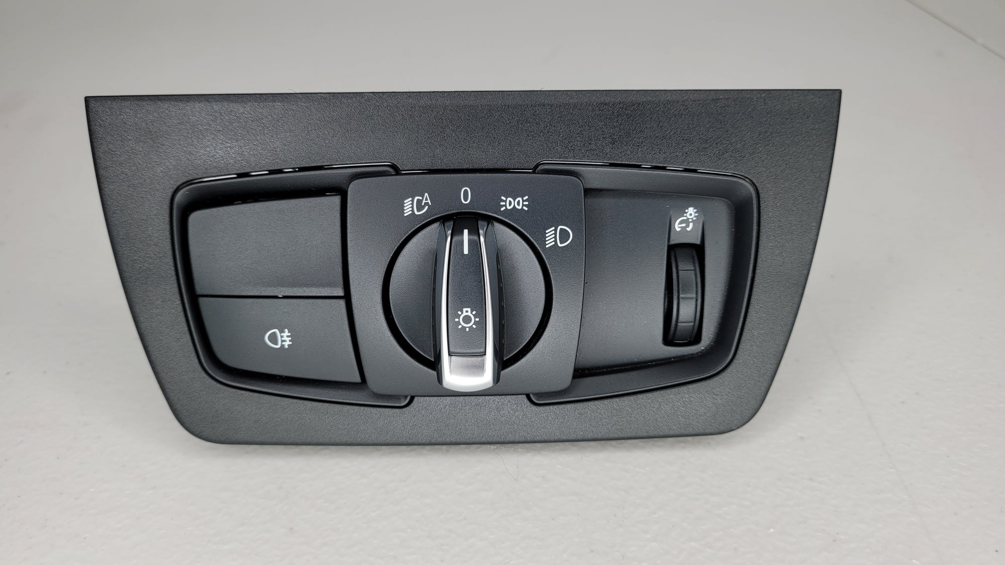 BMW 4 SERIES HEADLAMP HEADLIGHT SWITCH M4 COMPETITION 61316847508 13-20 6847508 01 - MPerformance.parts