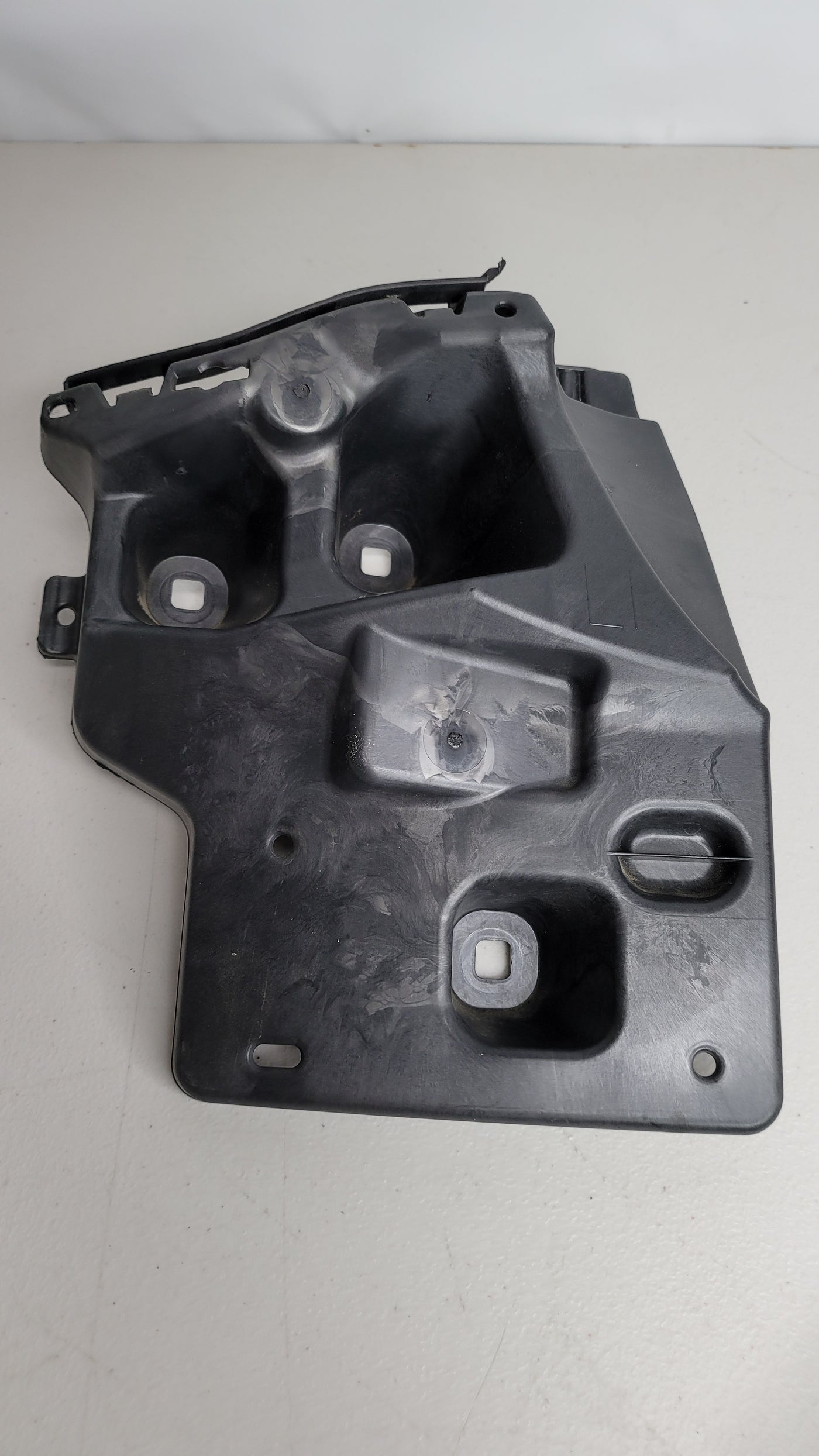 BMW M4 G82 Rear Left Lateral Mount Bracket Assembly 7497111 - MPerformance.parts