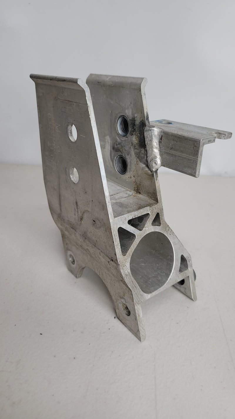 BMW M3 M4 G80 G82 G83 Front Left Lower Radiator Support Bracket 2021 - 2024 - 8071633 - MPerformance.parts