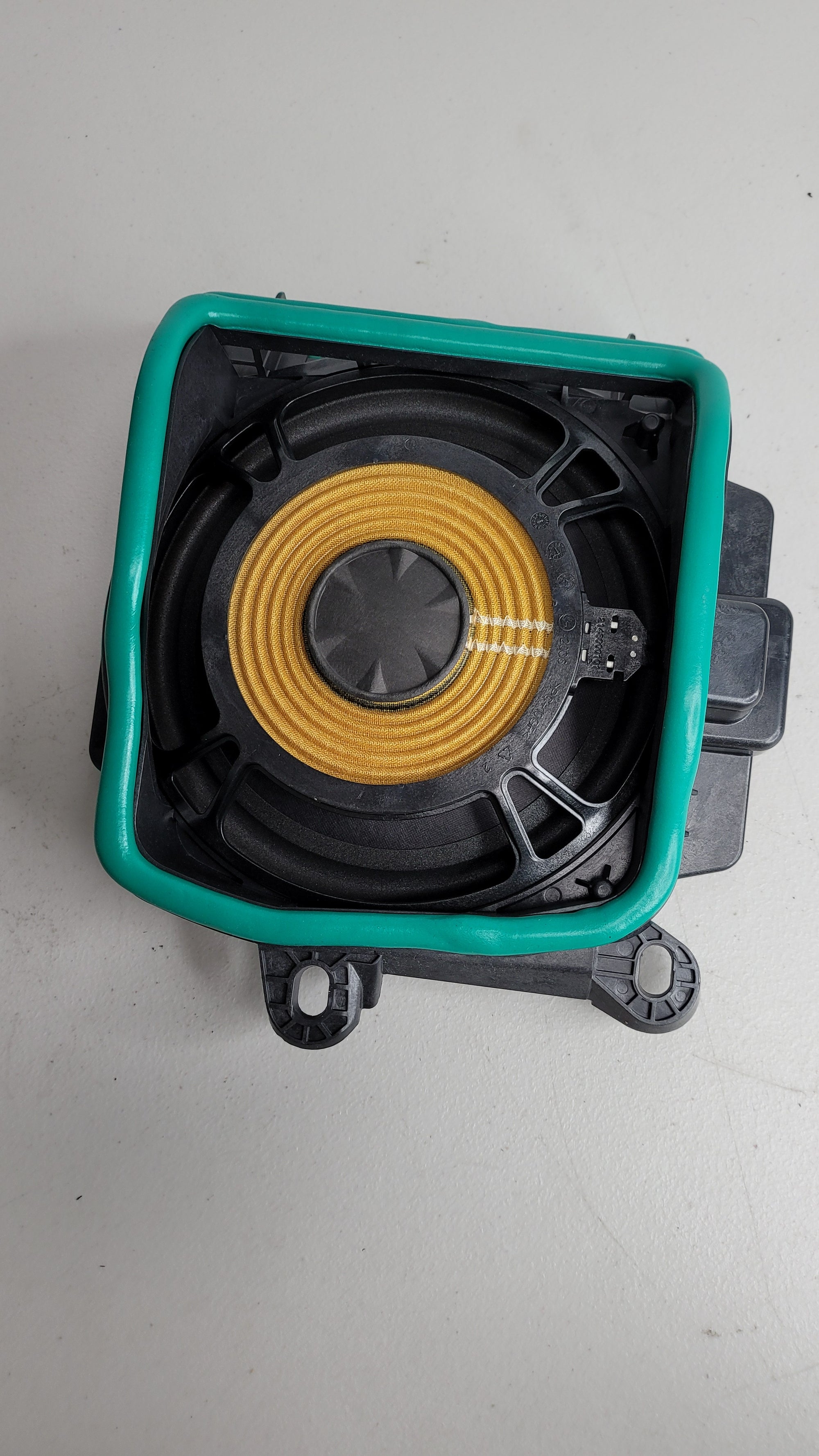 BMW M3 COMPETITION OEM FLOOR UNDER SEAT SPEAKER 2622489-02 G80 65132622489 - MPerformance.parts