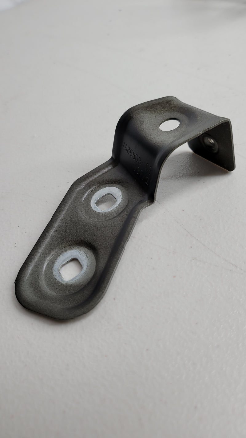 BMW 3 G80 G81 4 G22 G23 G26 G82 G83 Front Left Fender Holder 2024 7486803 OEM - MPerformance.parts