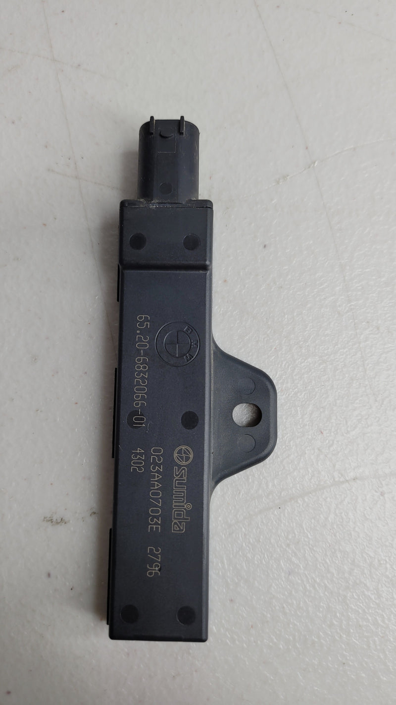 BMW G80 M3 Outdoor Antenna Comfort Access 6832066 Antenna - MPerformance.parts