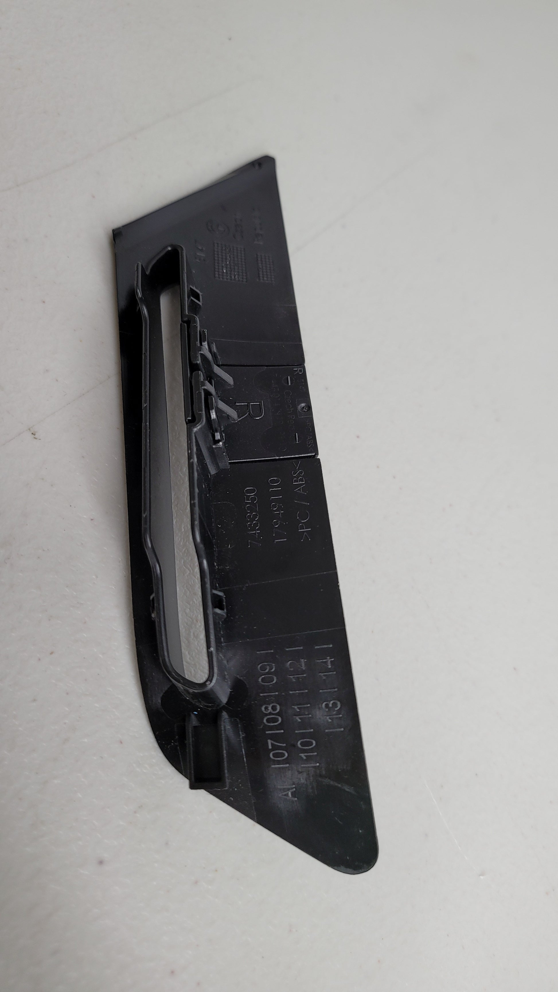 BMW M3 G80 - REAR Right SEAT BELT Guide / Outlet Cover 7433250 - MPerformance.parts