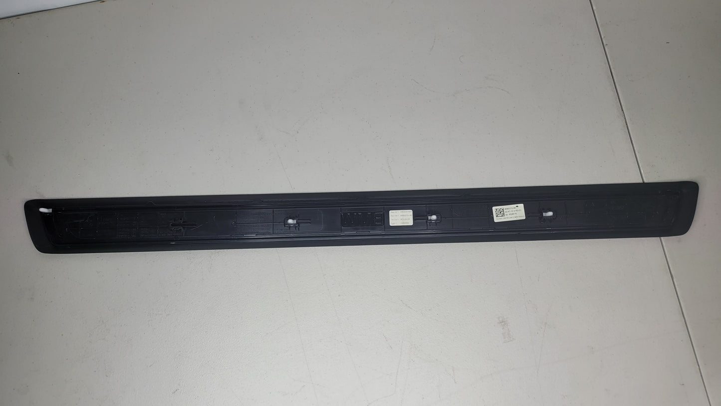 BMW G22/23/42/83 M4 Competition Line Entrance Door Sill OEM 8085272-06