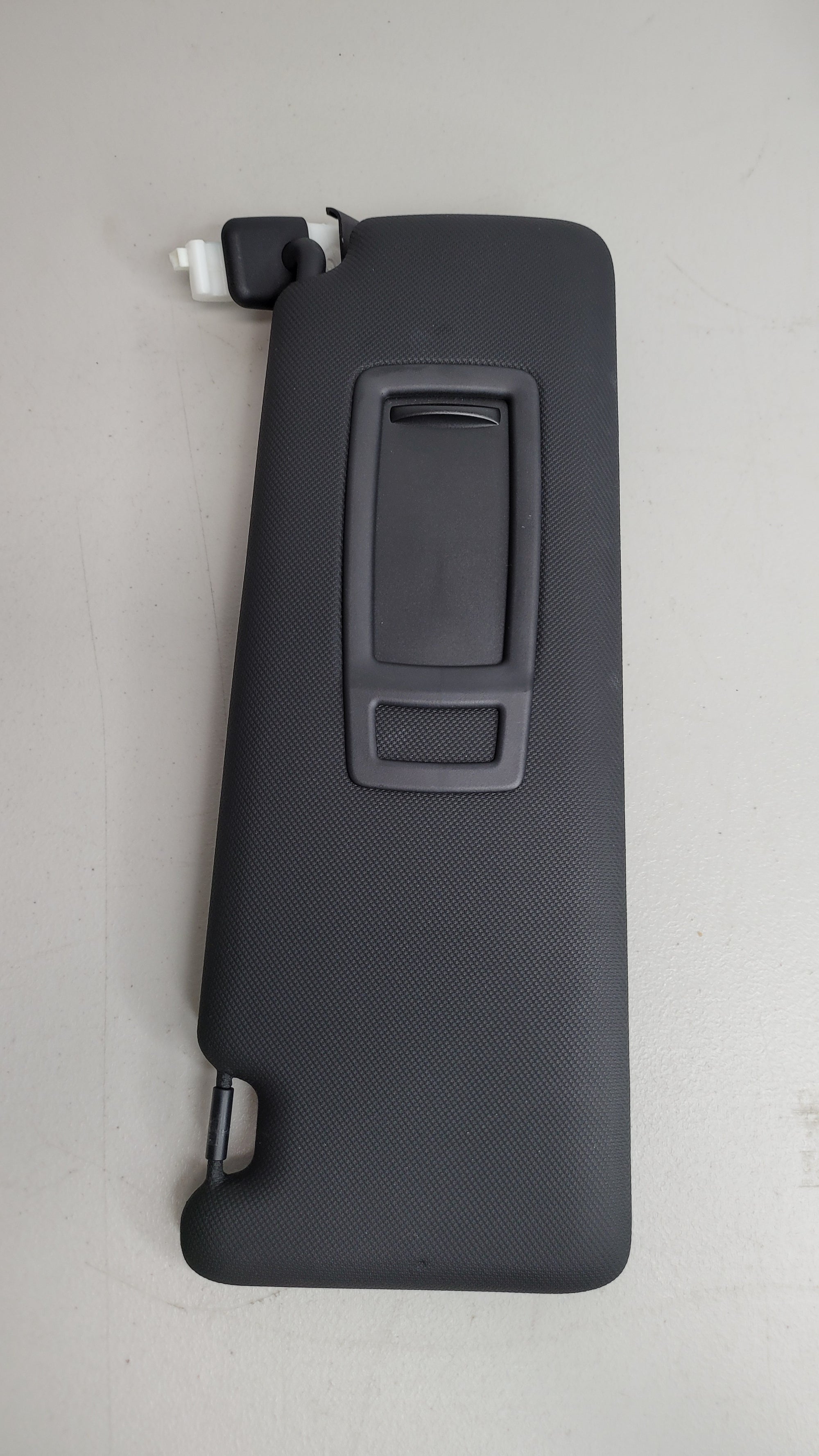 BMW 51-16-8-061-314 BMW 51168061314 Sun Visor, Right 8061314 04 - MPerformance.parts