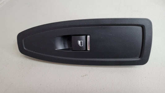 BMW M4 F83 F32 FRONT PASSENGER POWER DOOR WINDOW SWITCH 9208107-02 - MPerformance.parts
