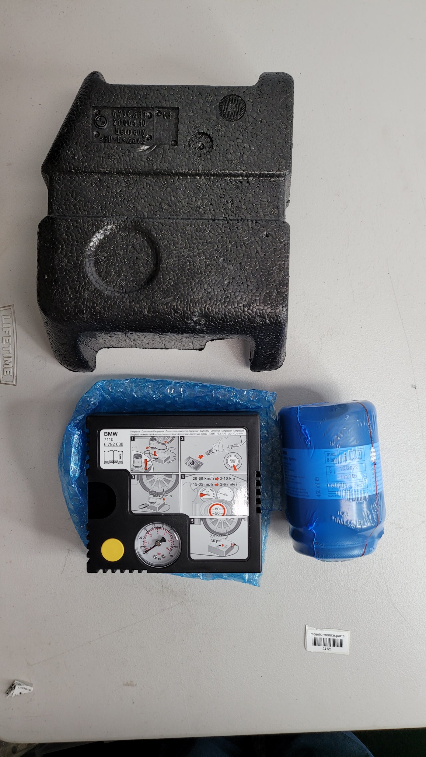 BMW Mobility Tyre Compressor 71106792688 - MPerformance.parts
