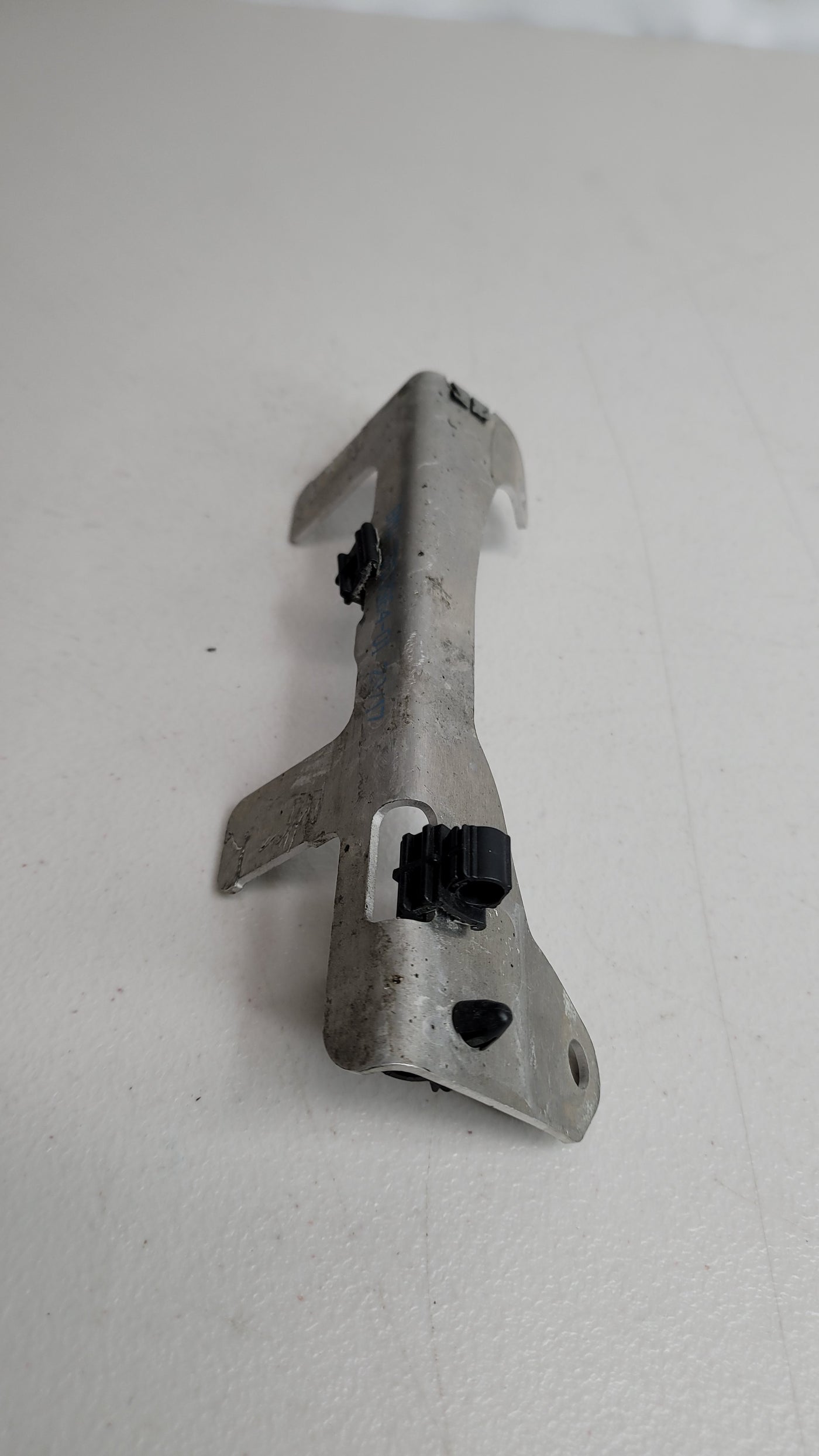 BMW M3 Holder Lambda Probe Bracket 7853964 - MPerformance.parts
