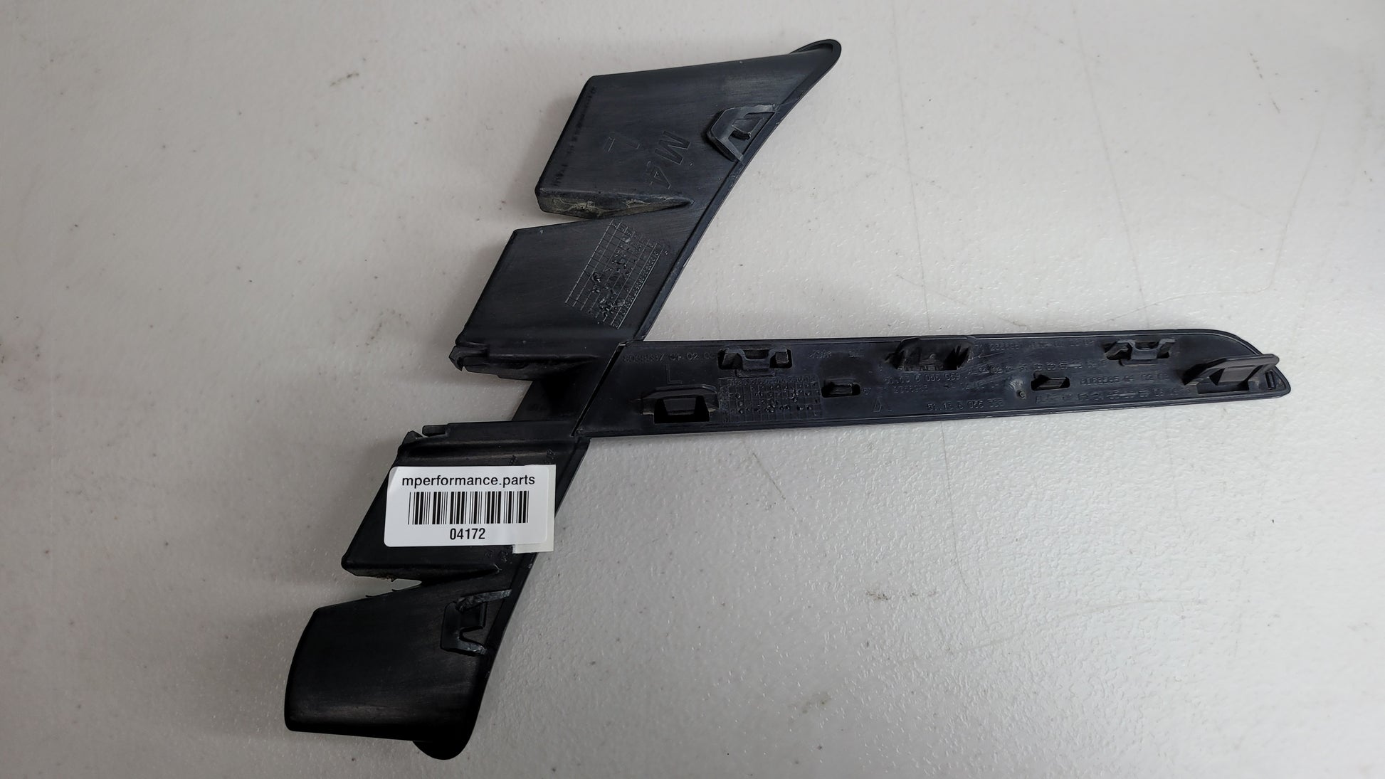 BMW F82 F83 M4 LEFT DRIVER FENDER SIDE VENT GRILLE - 8058779 - MPerformance.parts