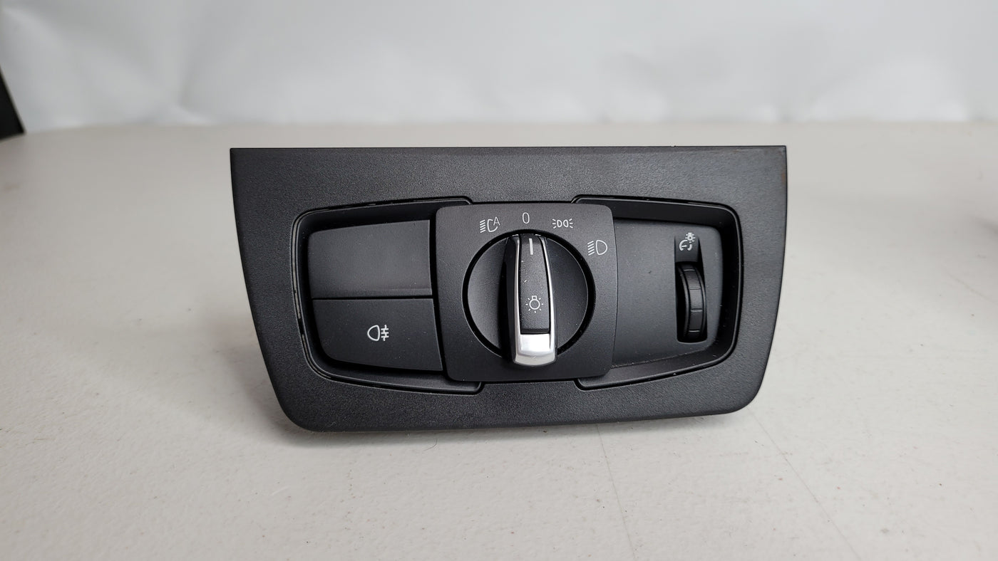 BMW 4 Series M4 2017 F83 Headlight Switch 6847508 - Auto Lights - MPerformance.parts