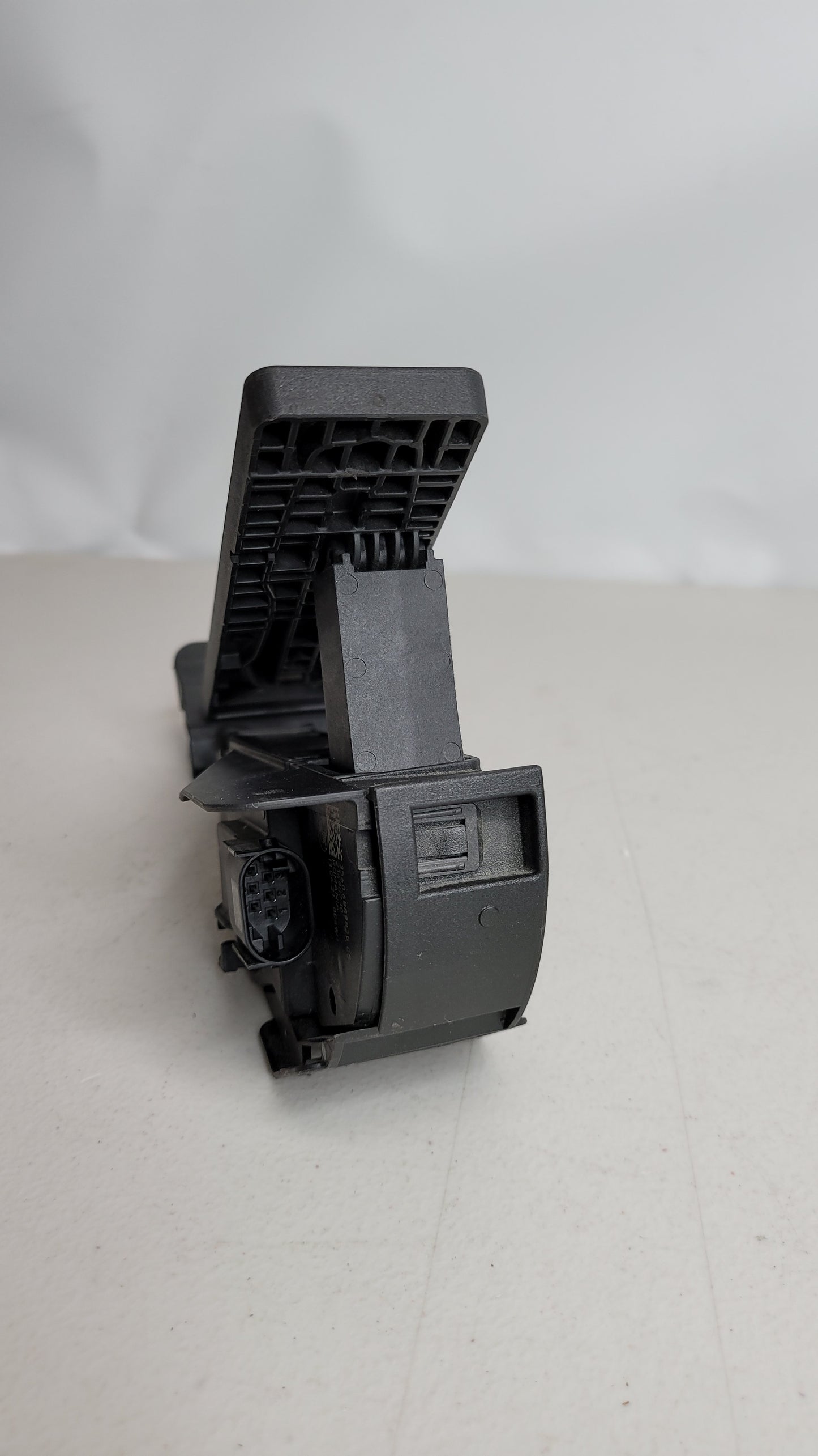 BMW G80 Throttle Pedal 6889825 M3 2021 RHD