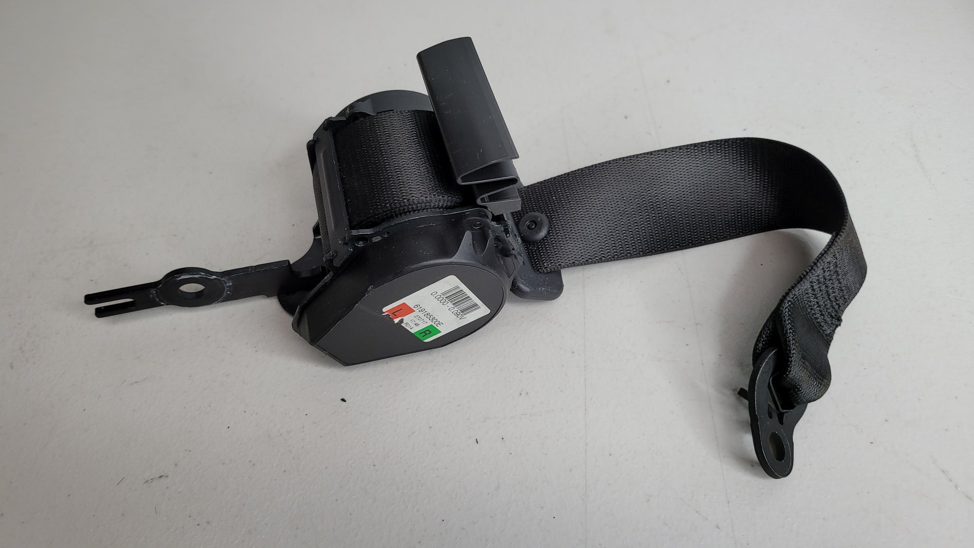 BMW M3 F80 2018 Rear Seatbelt Safety Belt LHS or RHS 619185300E - MPerformance.parts
