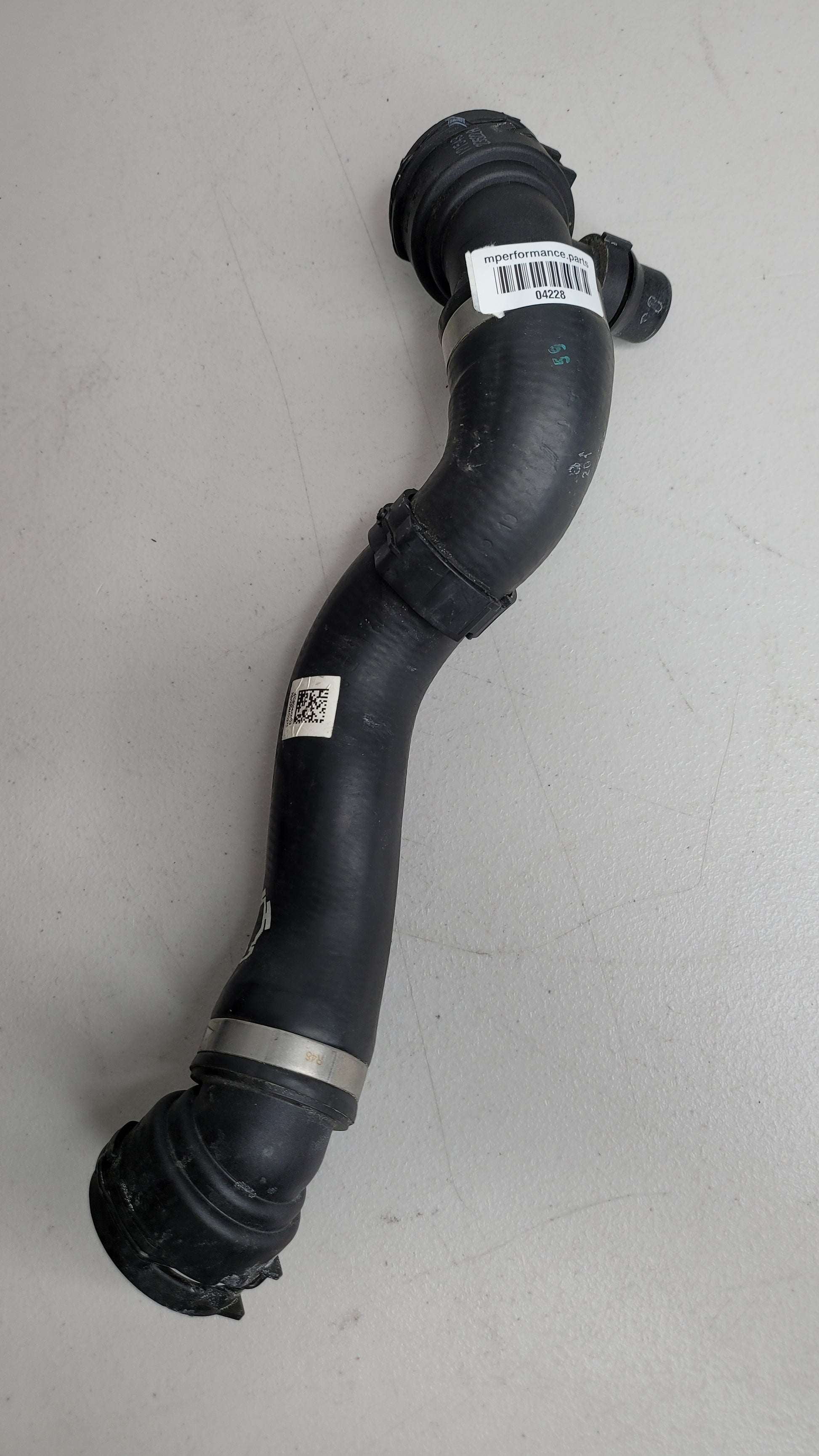 Genuine BMW Lower Hose 17128096427 - MPerformance.parts