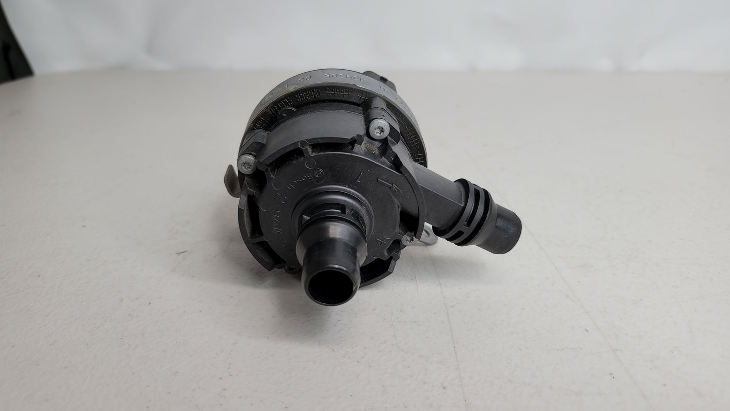 2014-2020 BMW 64-11-9-147-359 BMW 64119147359 Electric Water Pump 9147359 05