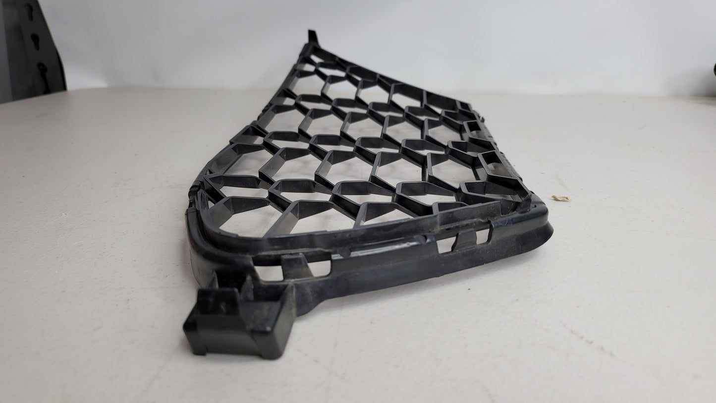 BMW COUPE G82 M4 FRONT BUMPER RIGHT AIR GRILLE 51118069440 - MPerformance.parts