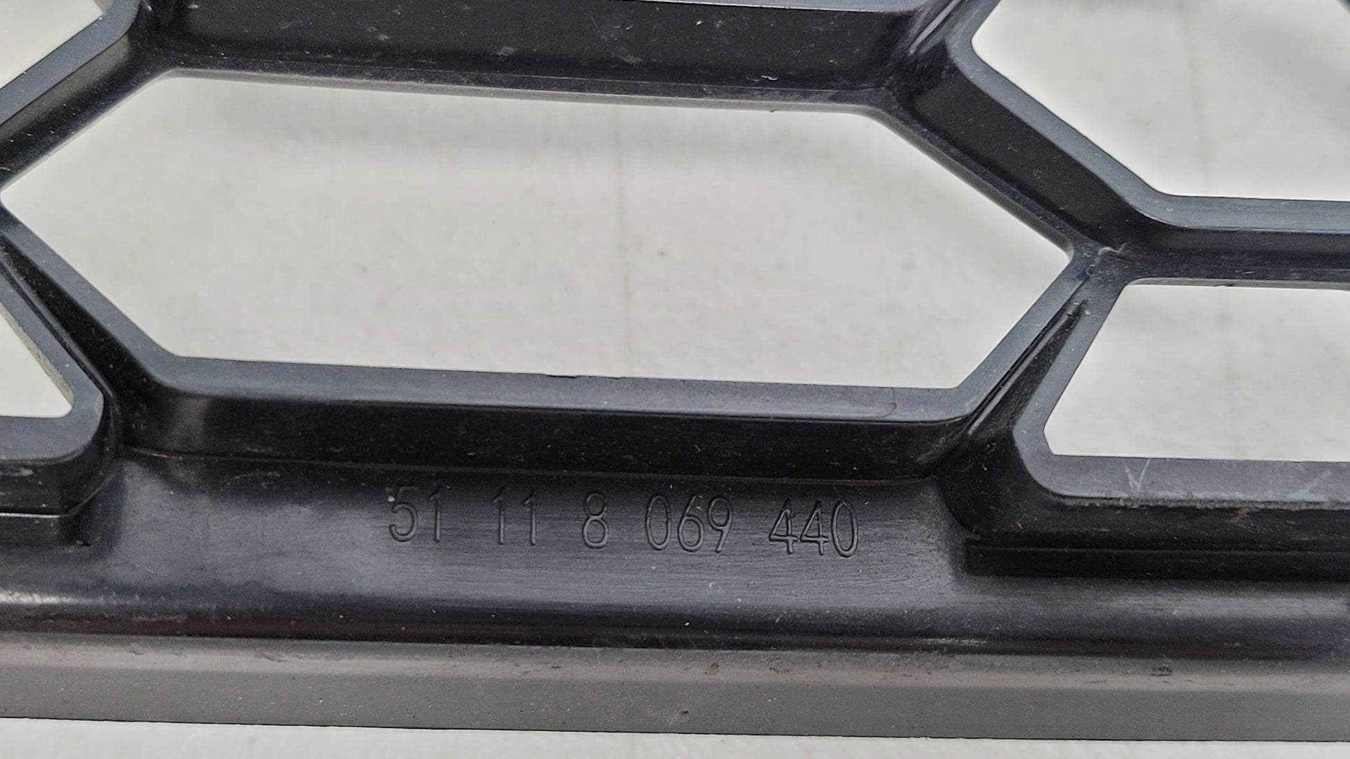 BMW COUPE G82 M4 FRONT BUMPER RIGHT AIR GRILLE 51118069440 - MPerformance.parts