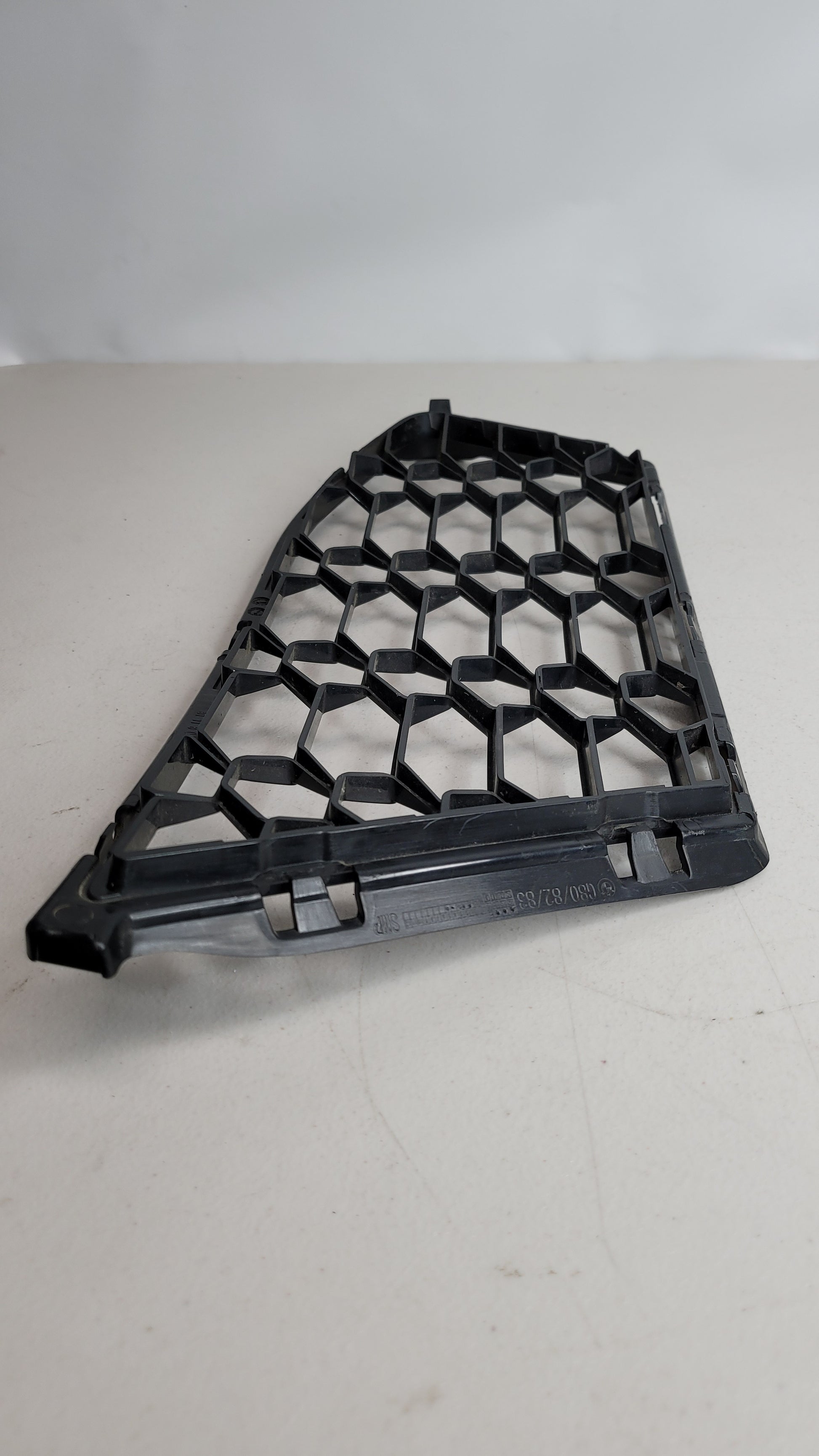 BMW M4 COUPE G82 FRONT LEFT BUMPER GRILLE 51118069439 - MPerformance.parts