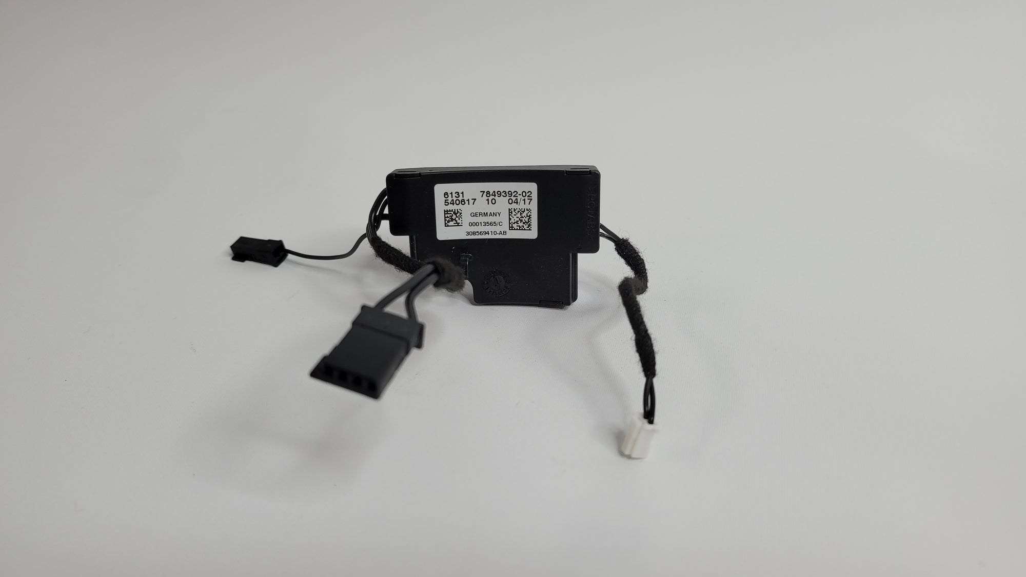 BMW M3 M-TECH STEERING WHEEL CONTROL UNIT- 540617 - MPerformance.parts
