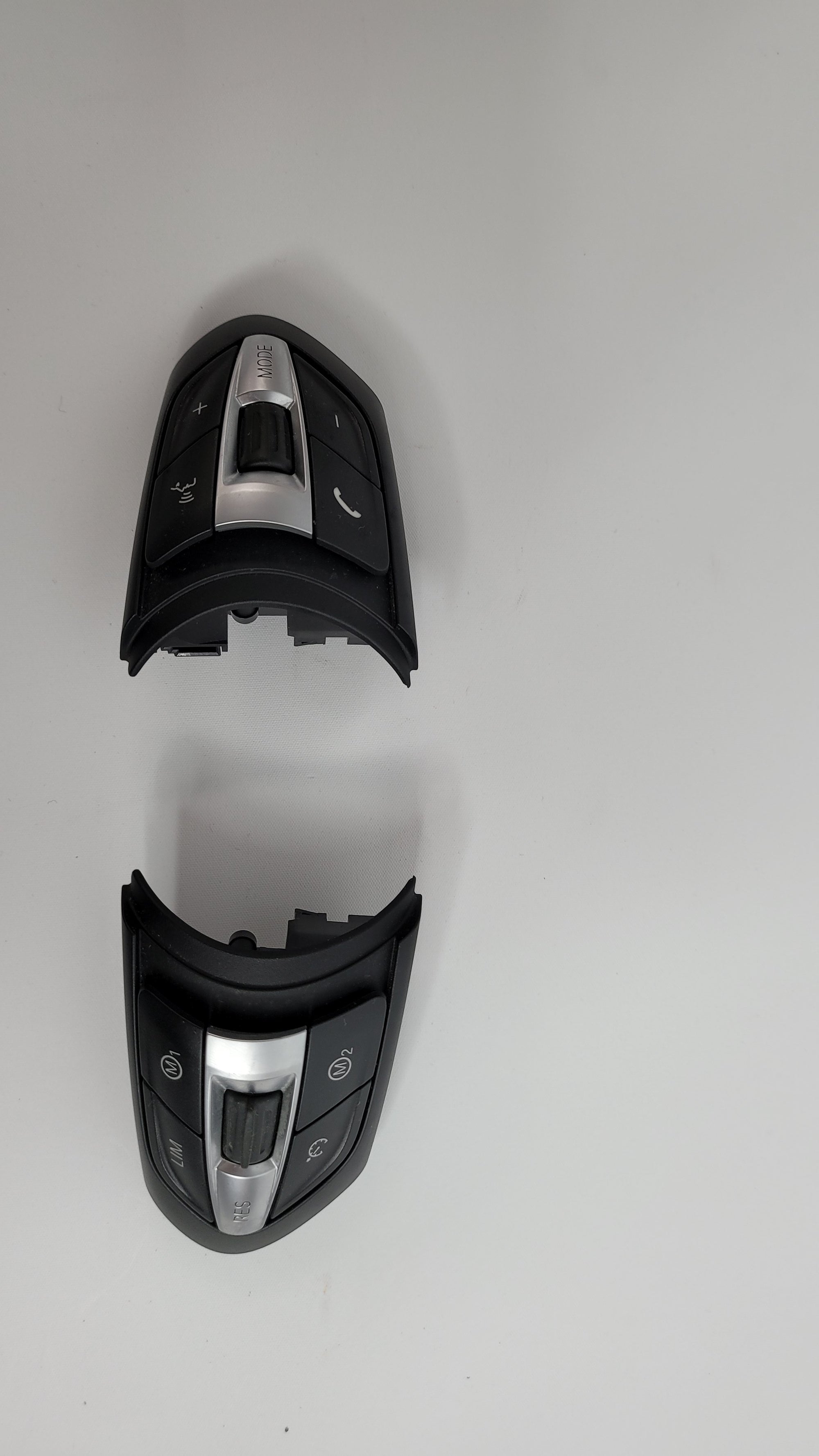 BMW M3 M5 M6 F80 F10 F11 F06 F07 F12 F13 M Sport Steering wheel buttons 7849409 - MPerformance.parts