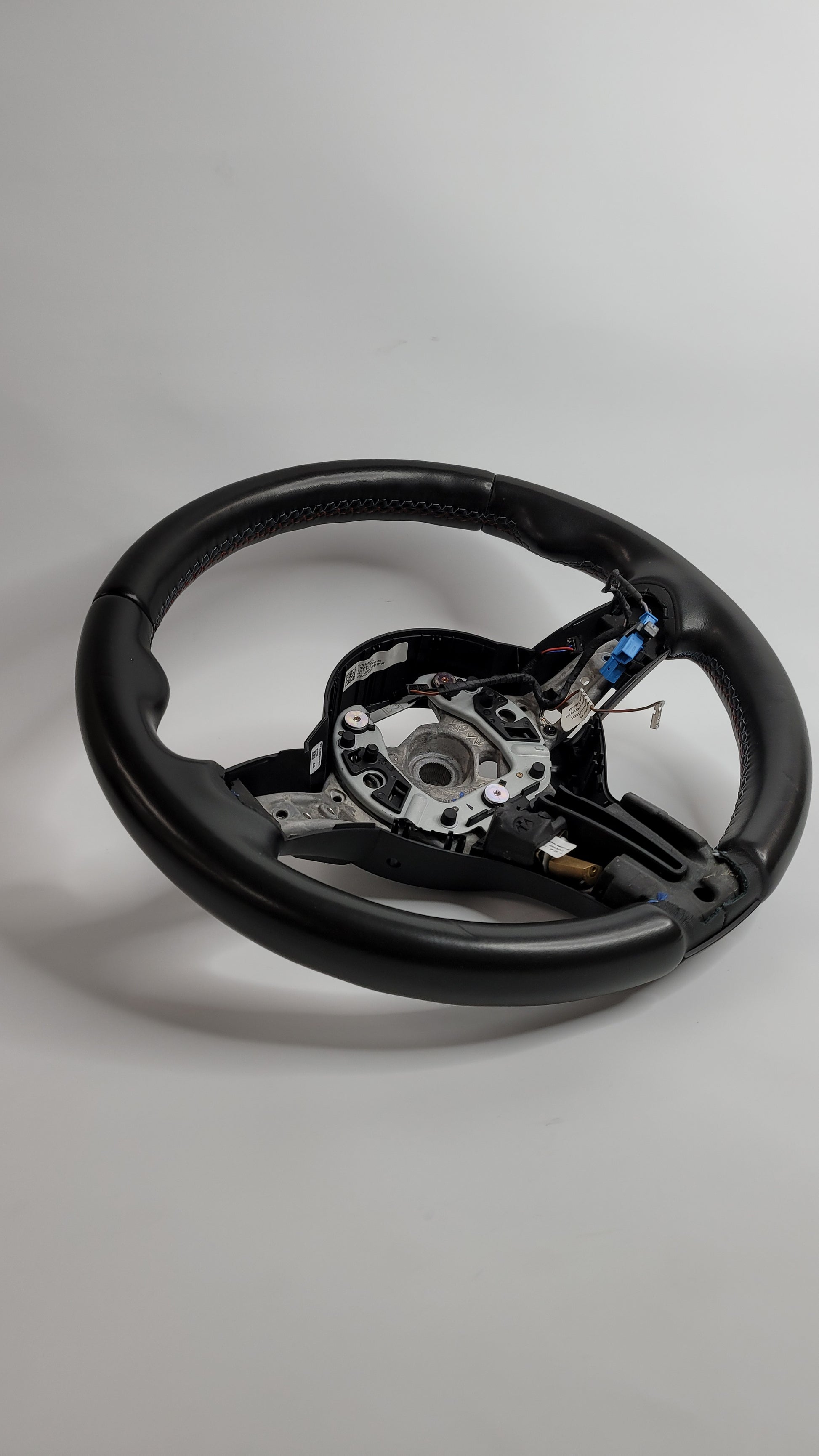 BMW M F8x Leather Steering Wheel 308301464001-ac - MPerformance.parts