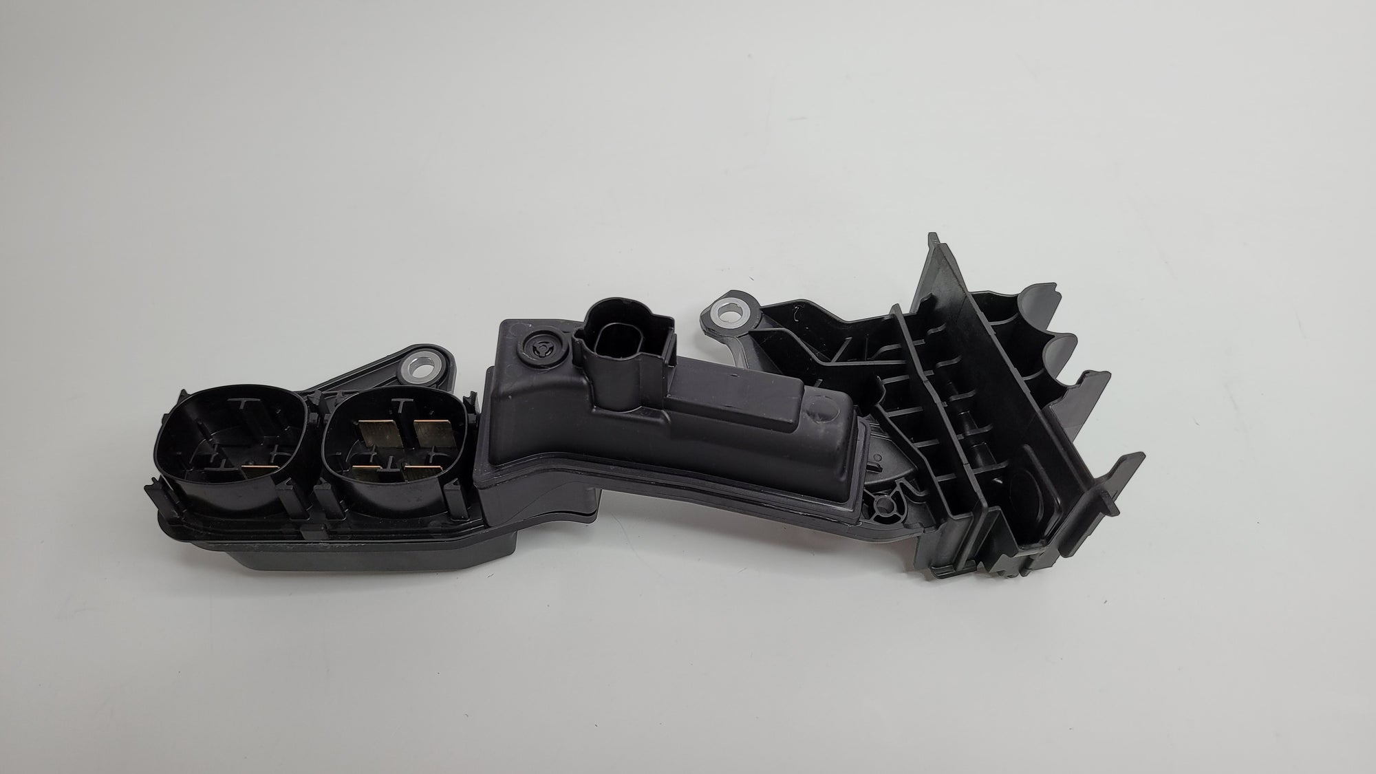 BMW M3 Competition Fuse Box G80 21-23 OEM 6842529-02 - MPerformance.parts
