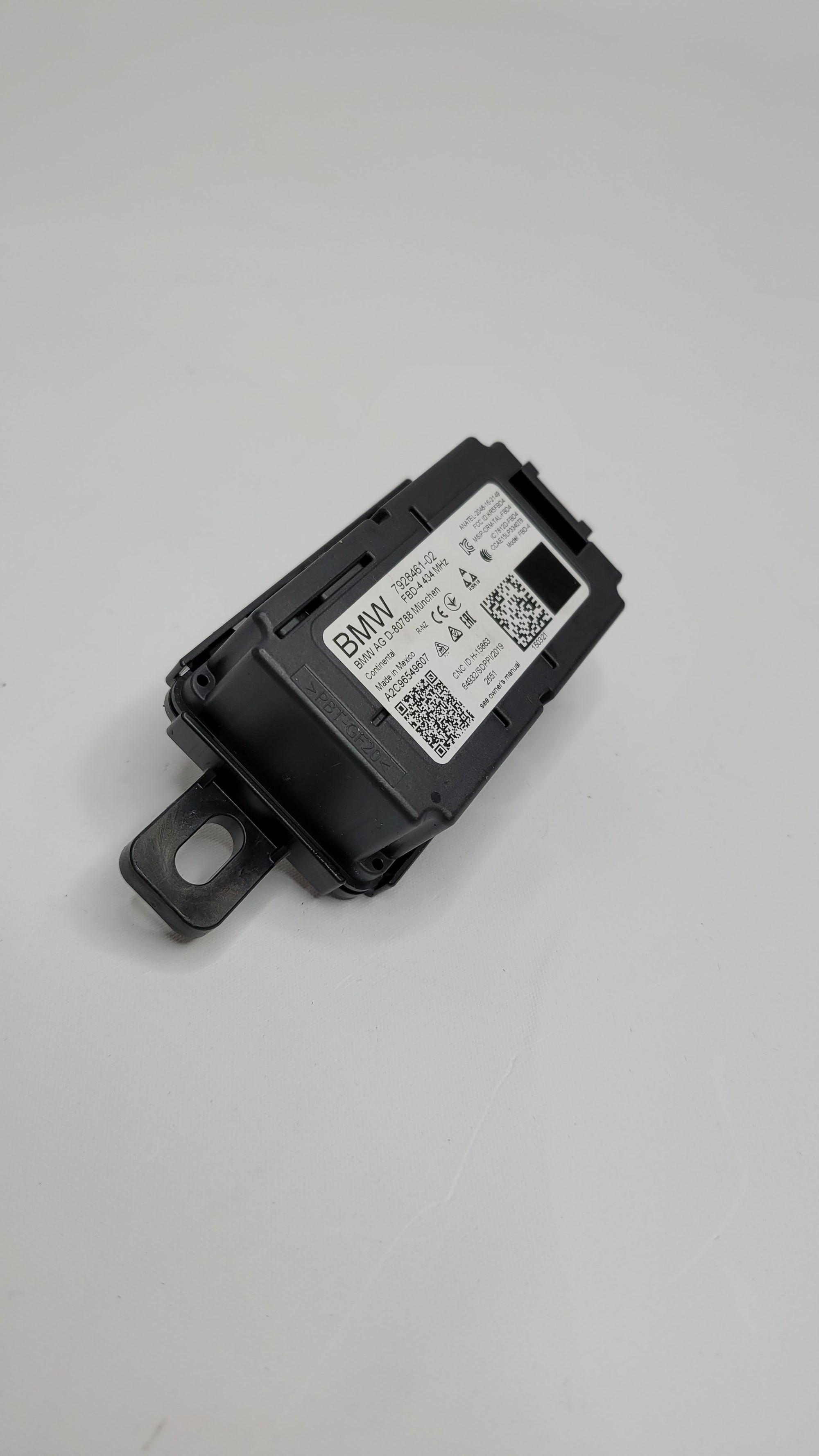 BMW M3 Radio Receiver Control Module 7928461-02 G80 2021 - MPerformance.parts