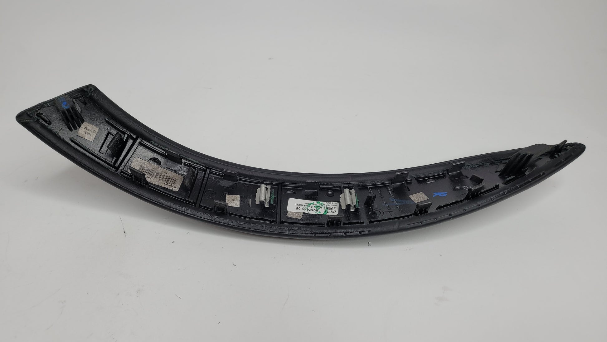 BMW F80 F82 M3 M4 Left Front Door Panel Pull Handle Leather Black 8057633-05 - MPerformance.parts