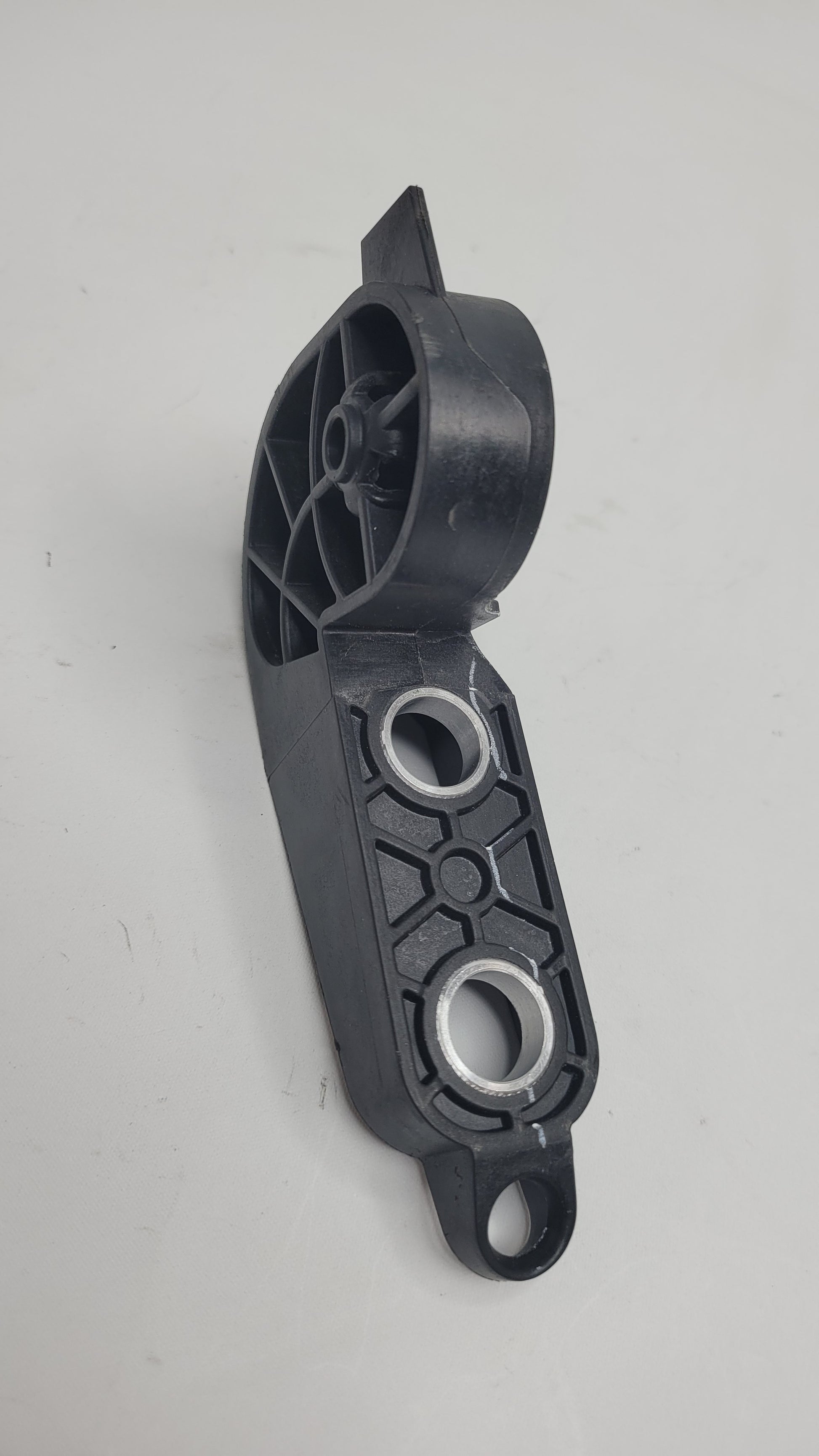 BMW M3 G80 FRONT BUMPER UPPER SHUTTER BRACKET RIGHT 51647457052 - MPerformance.parts