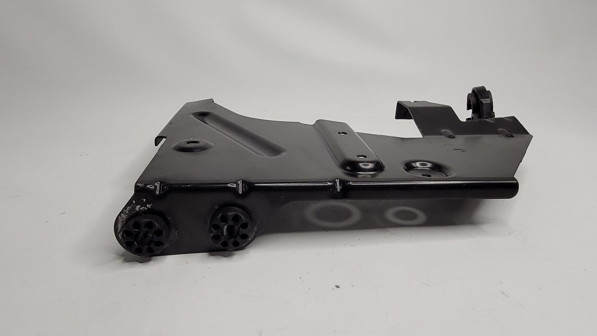 BMW M3 G87 G80 G81 G82 AIR CONDITION CONDENSER BRACKET - 8088926 - MPerformance.parts