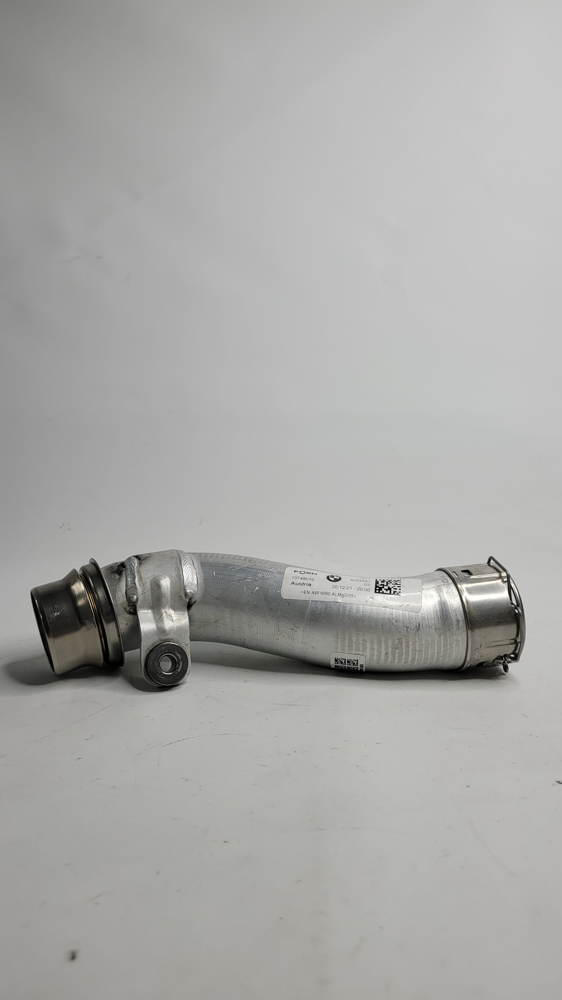 BMW M3 M4 X3M X4M G80 G82 F97 F98 TURBO CHARGE AIR PIPE TUBE RIGHT SIDE 8054841 - MPerformance.parts