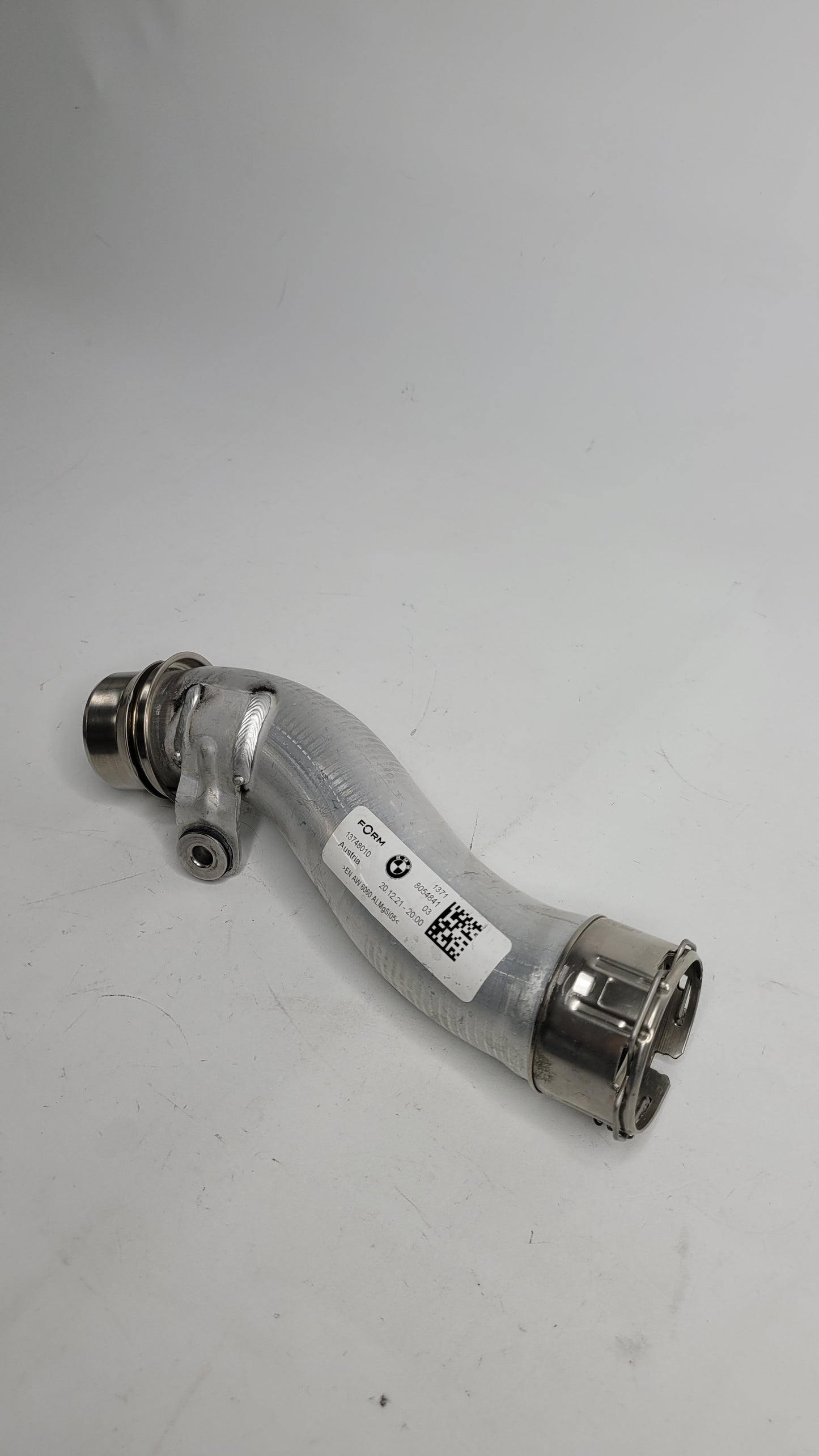 BMW M3 M4 X3M X4M G80 G82 F97 F98 TURBO CHARGE AIR PIPE TUBE RIGHT SIDE 8054841 - MPerformance.parts