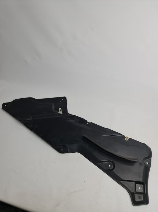BMW M3 M4 G80 G82 G83 UNDERBODY PANELLING TRIM RIGHT SIDE 8080540 - MPerformance.parts