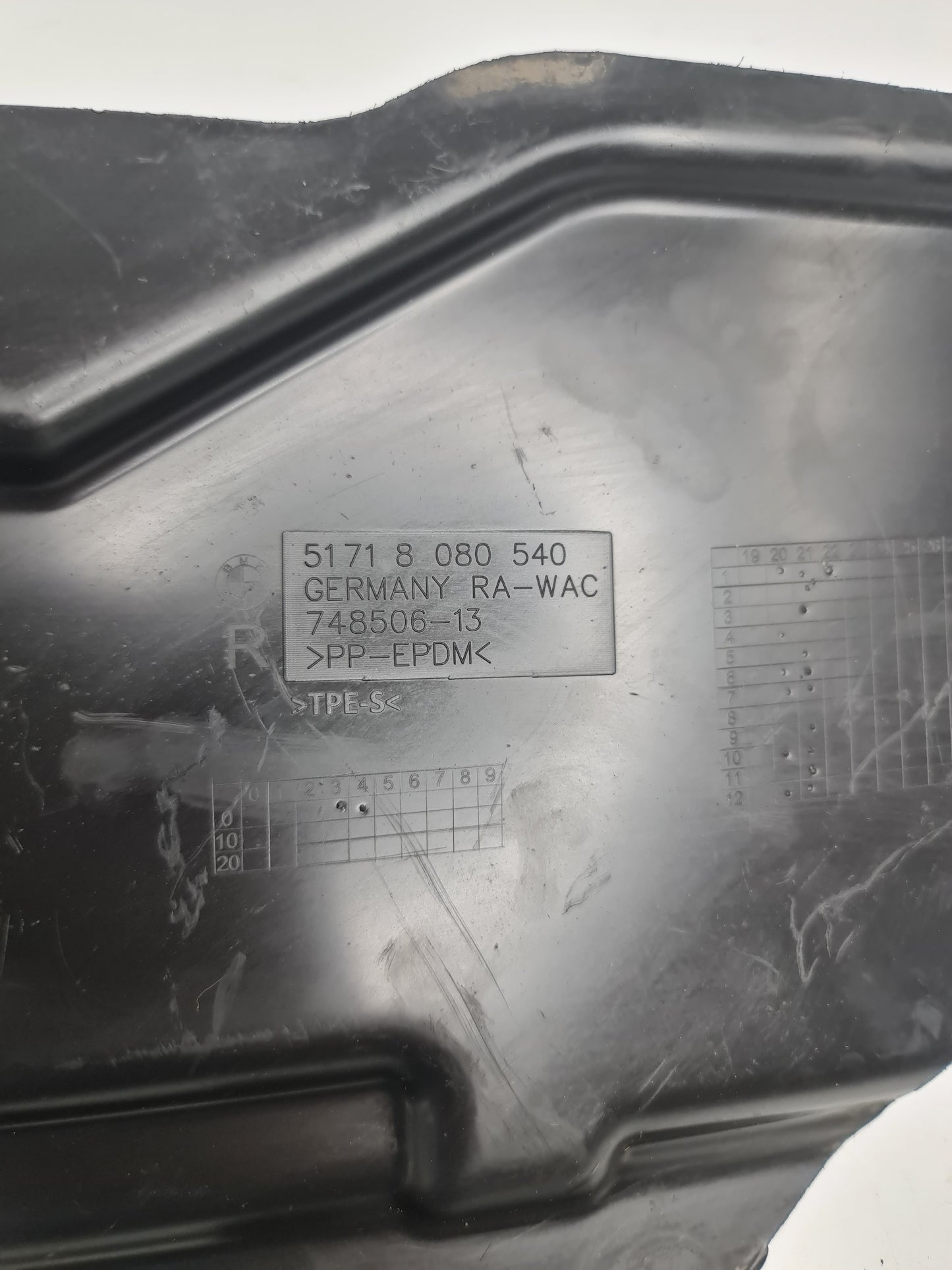 BMW M3 M4 G80 G82 G83 UNDERBODY PANELLING TRIM RIGHT SIDE 8080540 - MPerformance.parts