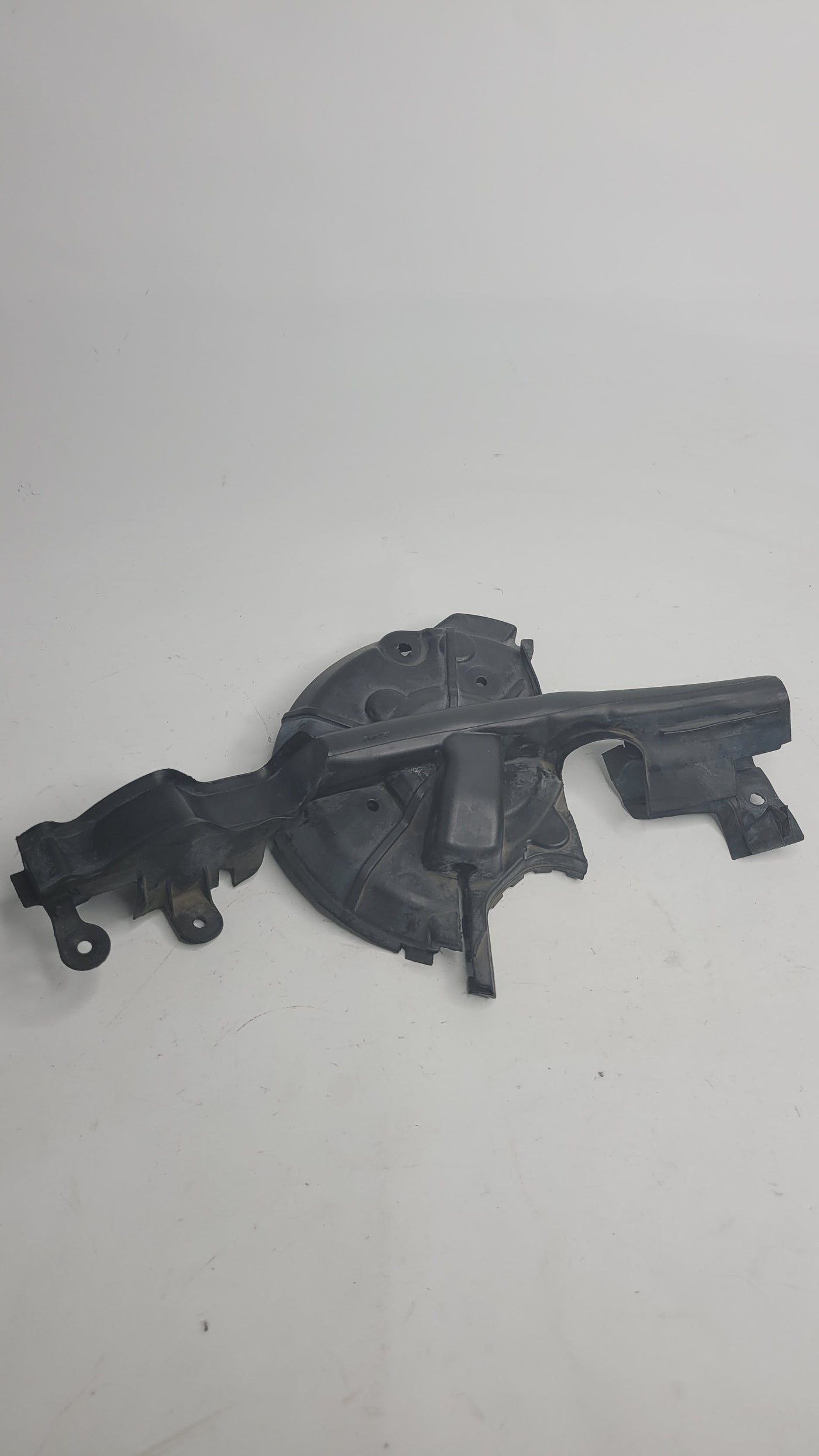 BMW M3 M4 F80 F82 F83 LEFT - Engine / HOOD SEAL 8066661 - MPerformance.parts