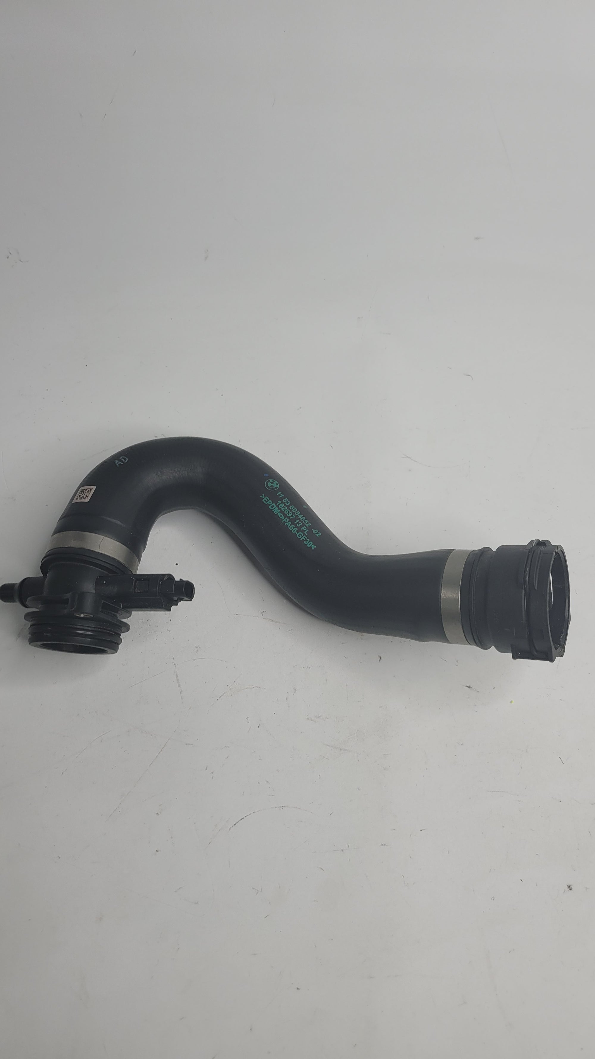 BMW M4 M3 G82 G83 G80 Front Engine Coolant Hose Pipe Line 8054852-02 - MPerformance.parts