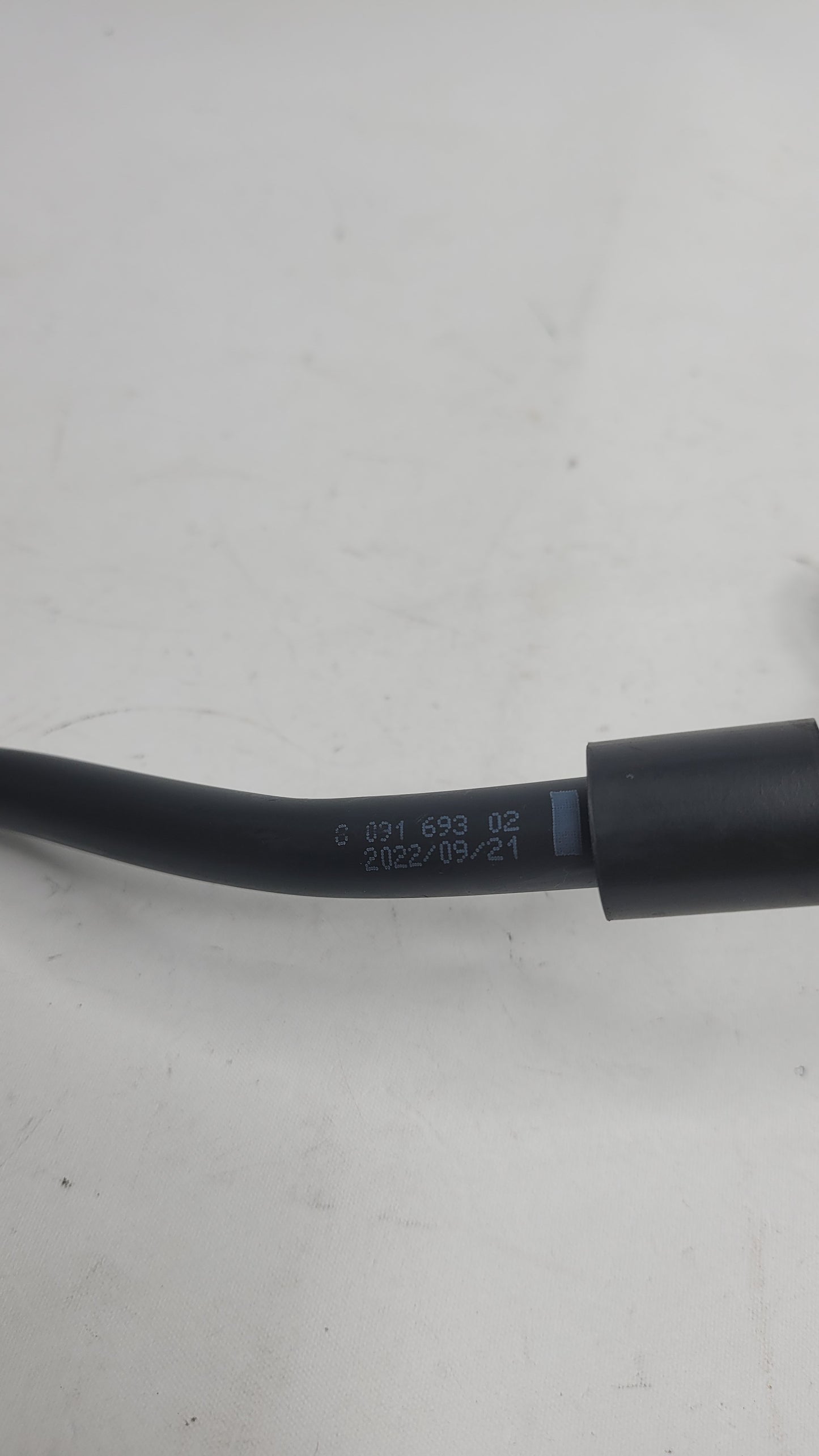 BMW Tank Line with pressure sensor 8091693 G87 M2 G80 M3 G81 M3 - MPerformance.parts