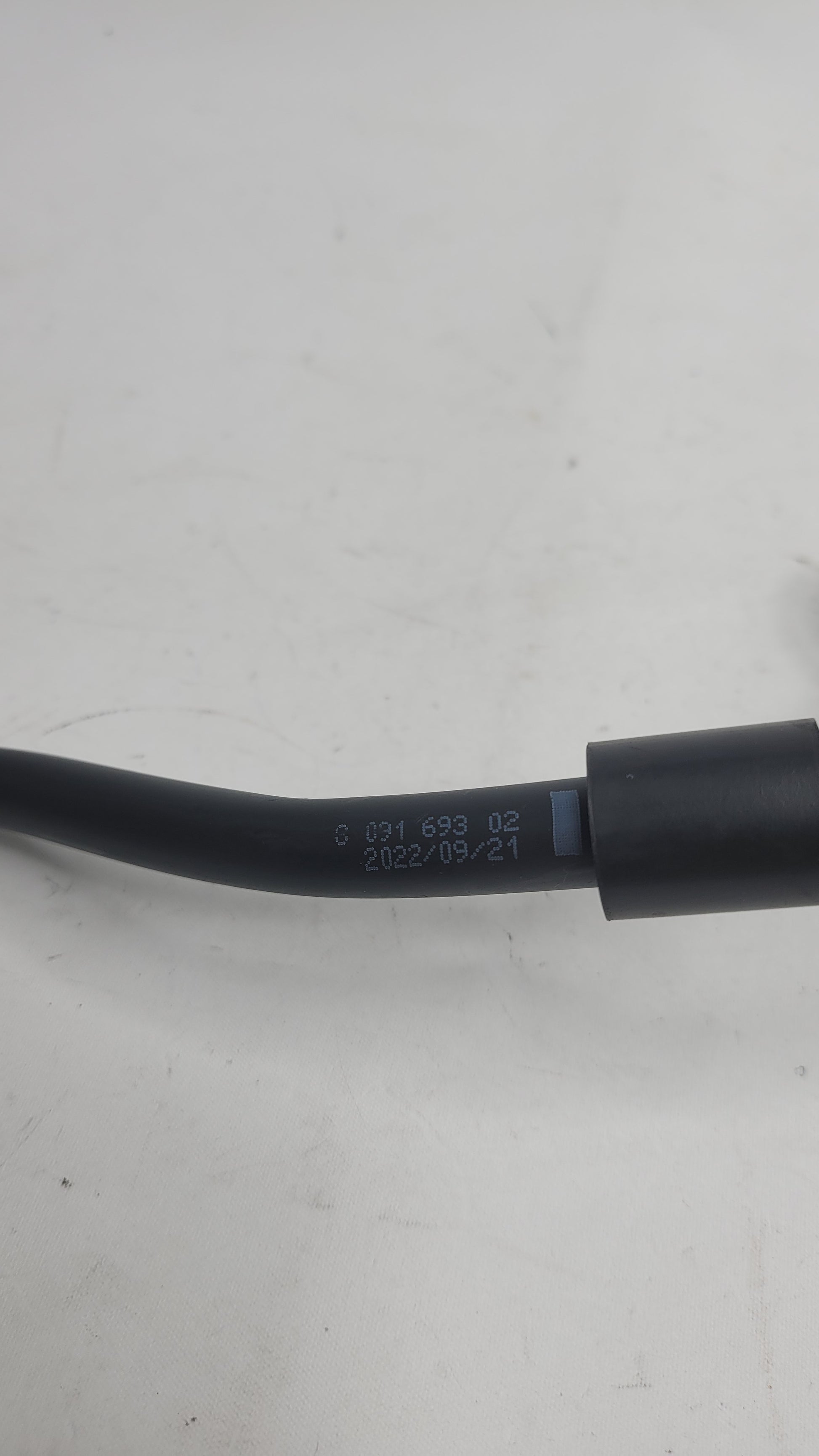 BMW Tank Line with pressure sensor 8091693 G87 M2 G80 M3 G81 M3 - MPerformance.parts