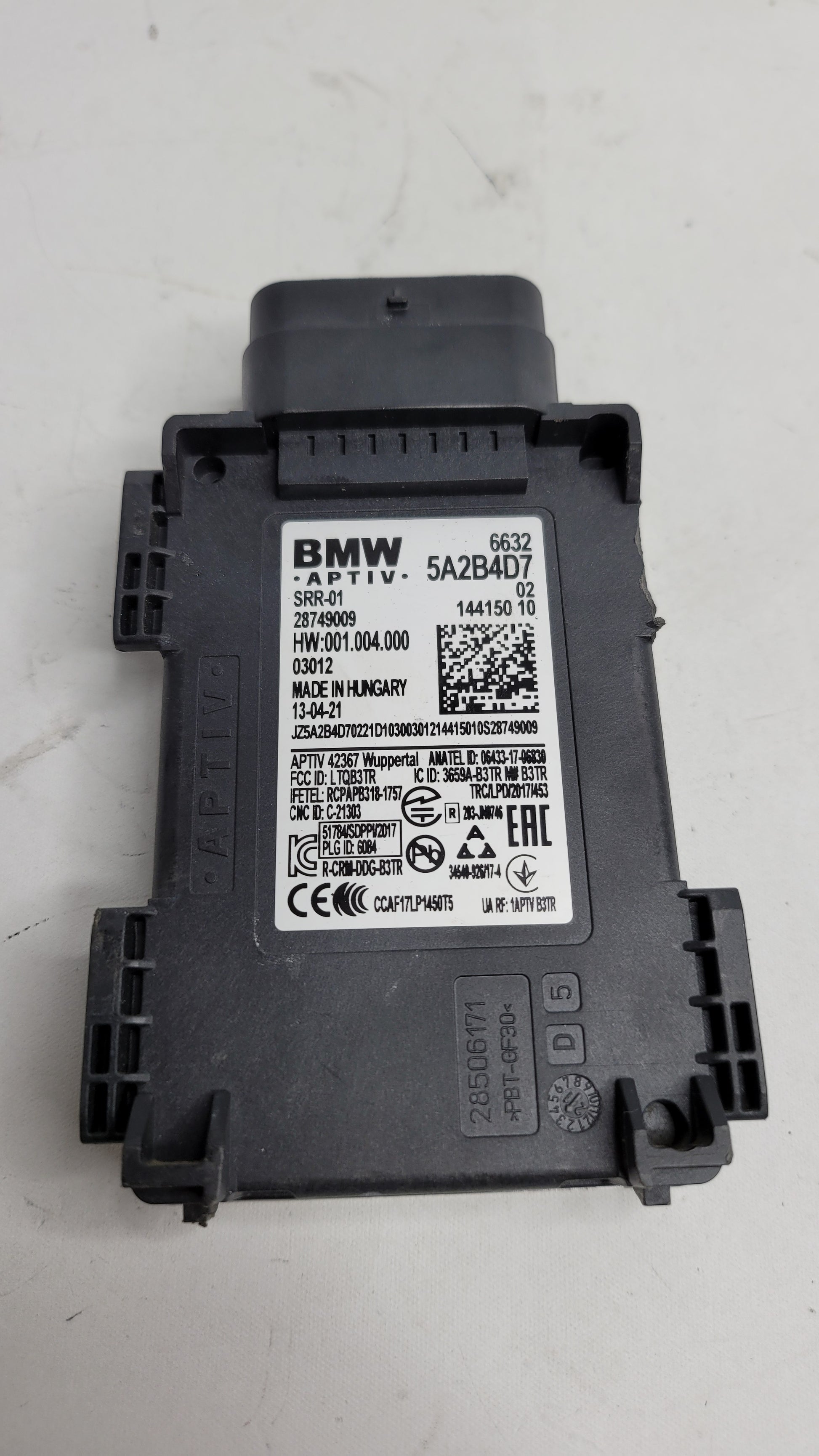 BMW Blind Spot Lane Departure Radar Sensor 6620-5A2B4D7 G20 G05 G80 G30 G06 - MPerformance.parts