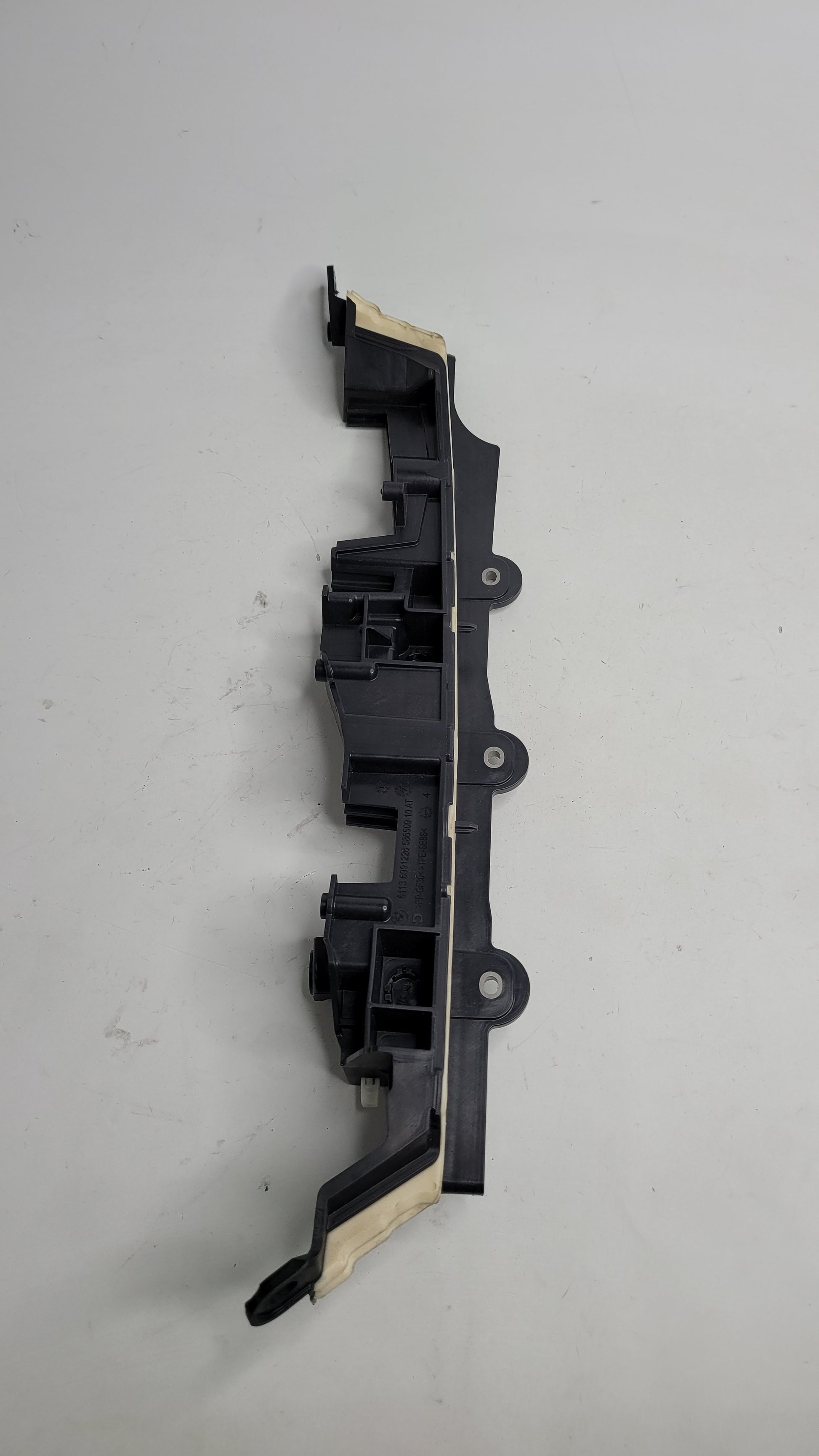 BMW G20 G21 G28 G80 G22 G26 RIGHT LOWER SECTION FIREWALL BULKHEAD TRIM 6991226 - MPerformance.parts