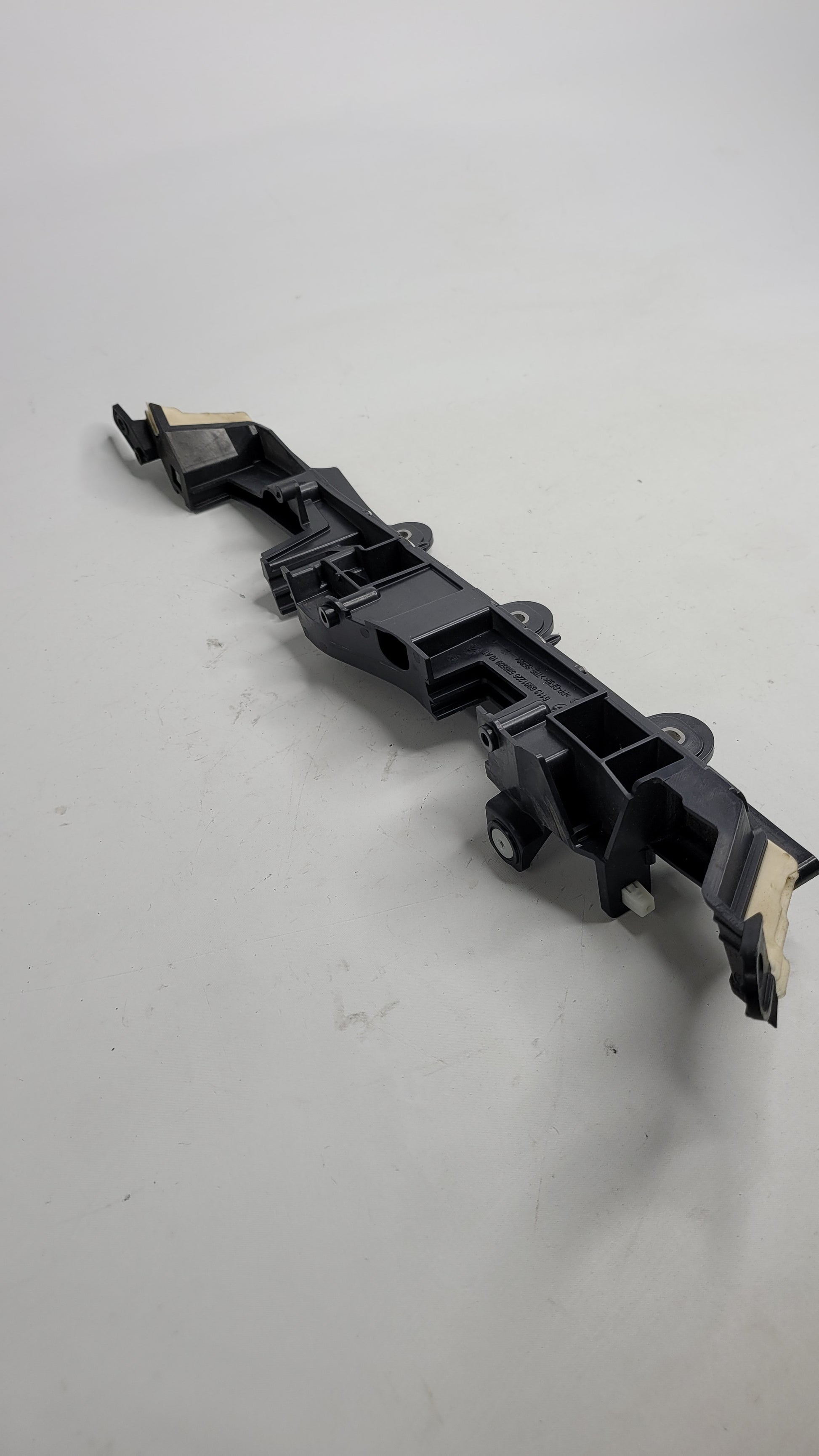 BMW G20 G21 G28 G80 G22 G26 RIGHT LOWER SECTION FIREWALL BULKHEAD TRIM 6991226 - MPerformance.parts