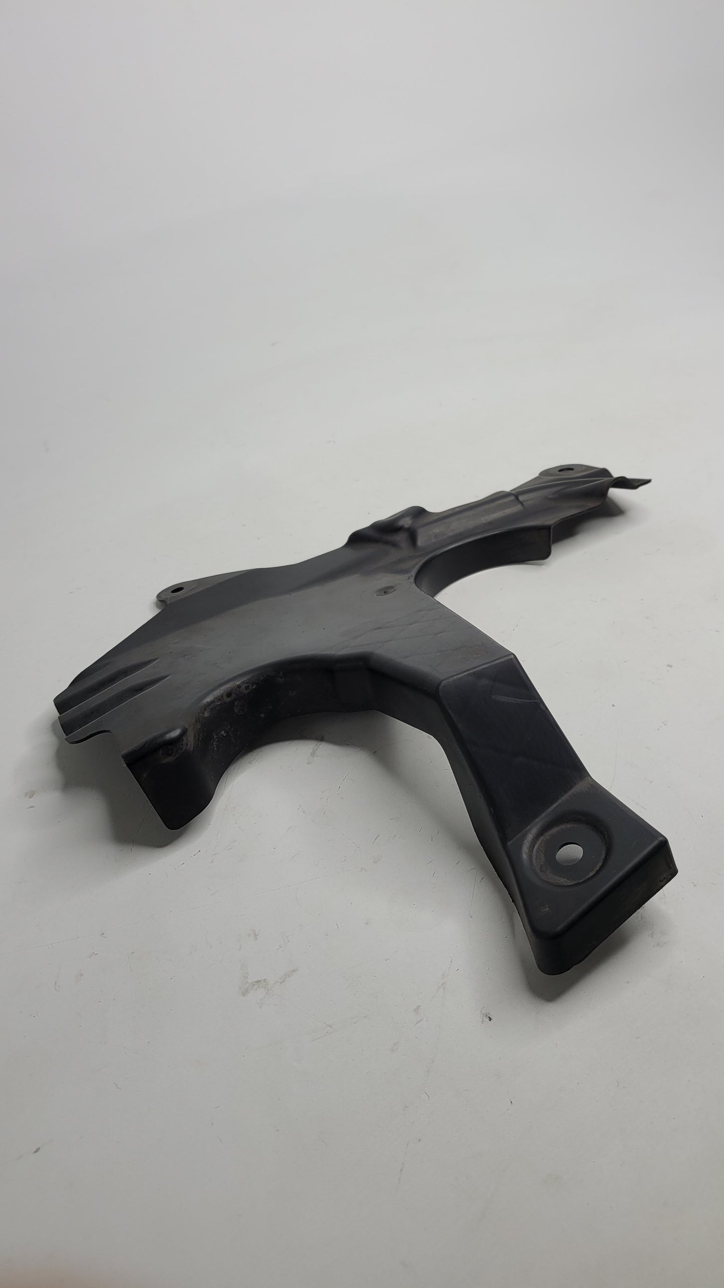 BMW G80 G81 M3 G82 G83 M4 LEFT SIDE OTHER BODY PART 8074605 - MPerformance.parts