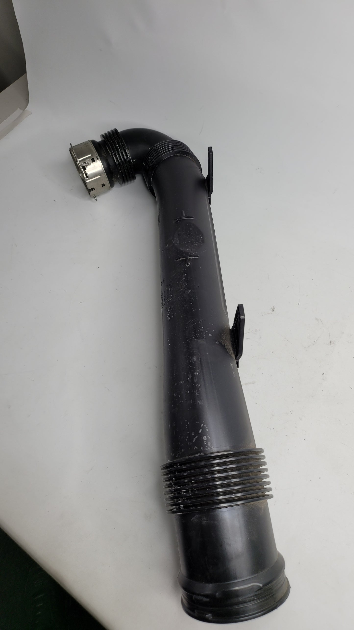BMW M3 M4 G80 G82 G83 Front Right Side Air Intake Housing Pipe - 8095810 - MPerformance.parts
