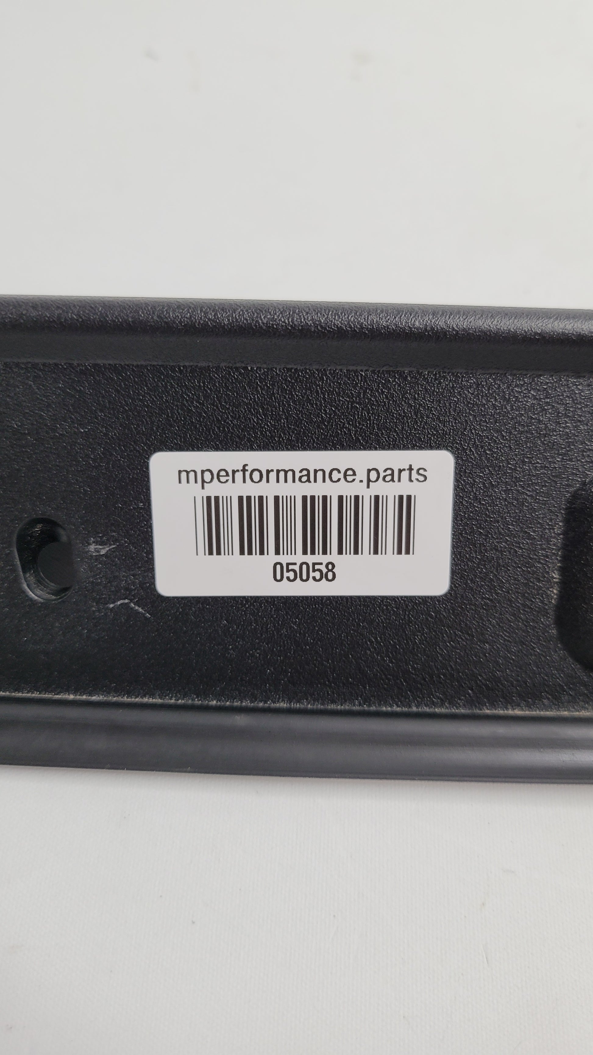 BMW G80 G81 G22 G23 G26 G82 G83 G26 RIGHT SIDE FENDER END TRIM 7486826 - MPerformance.parts