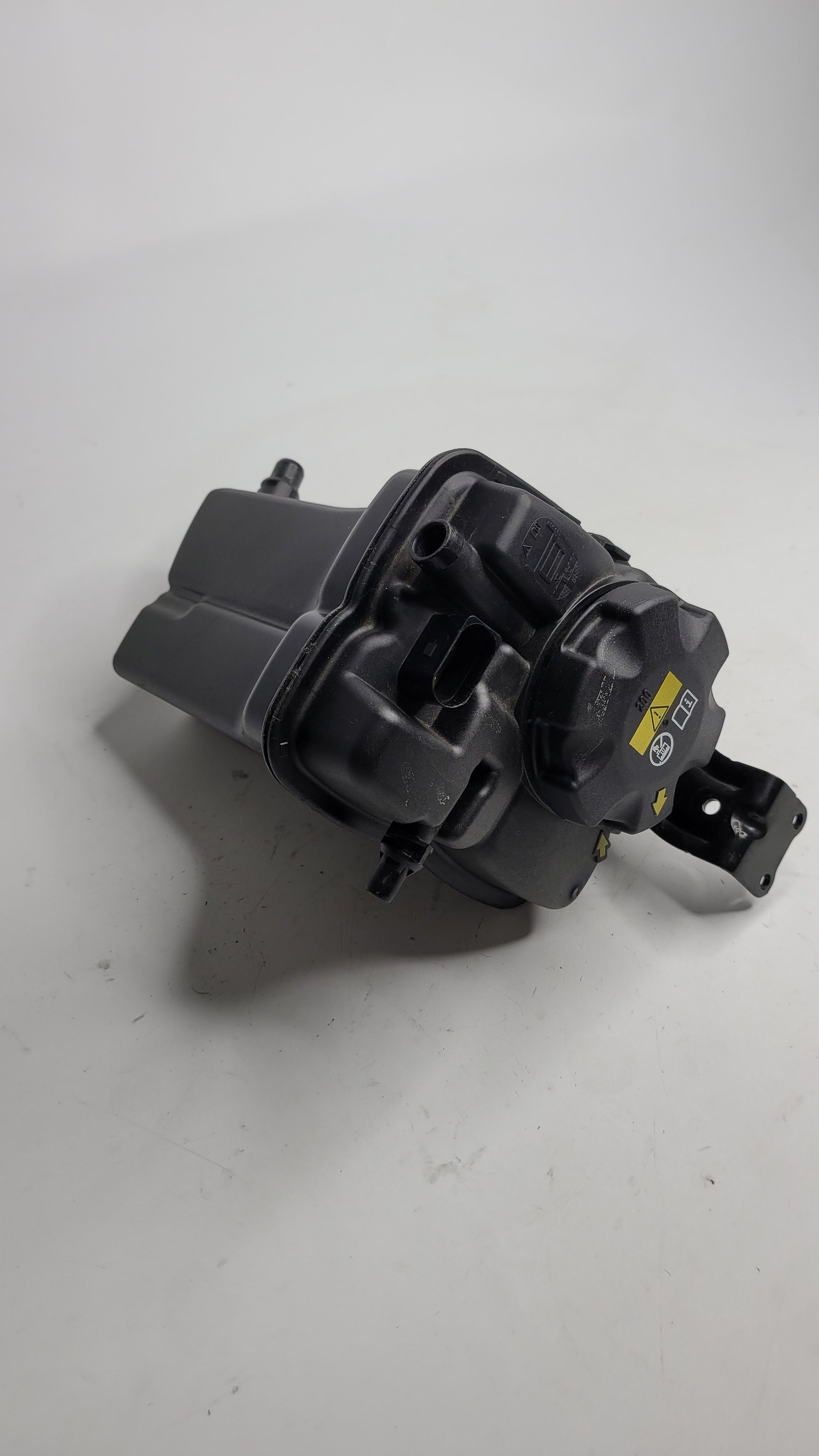 BMW M4 G82 Coolant Overflow Expansion Tank 8093924 - MPerformance.parts